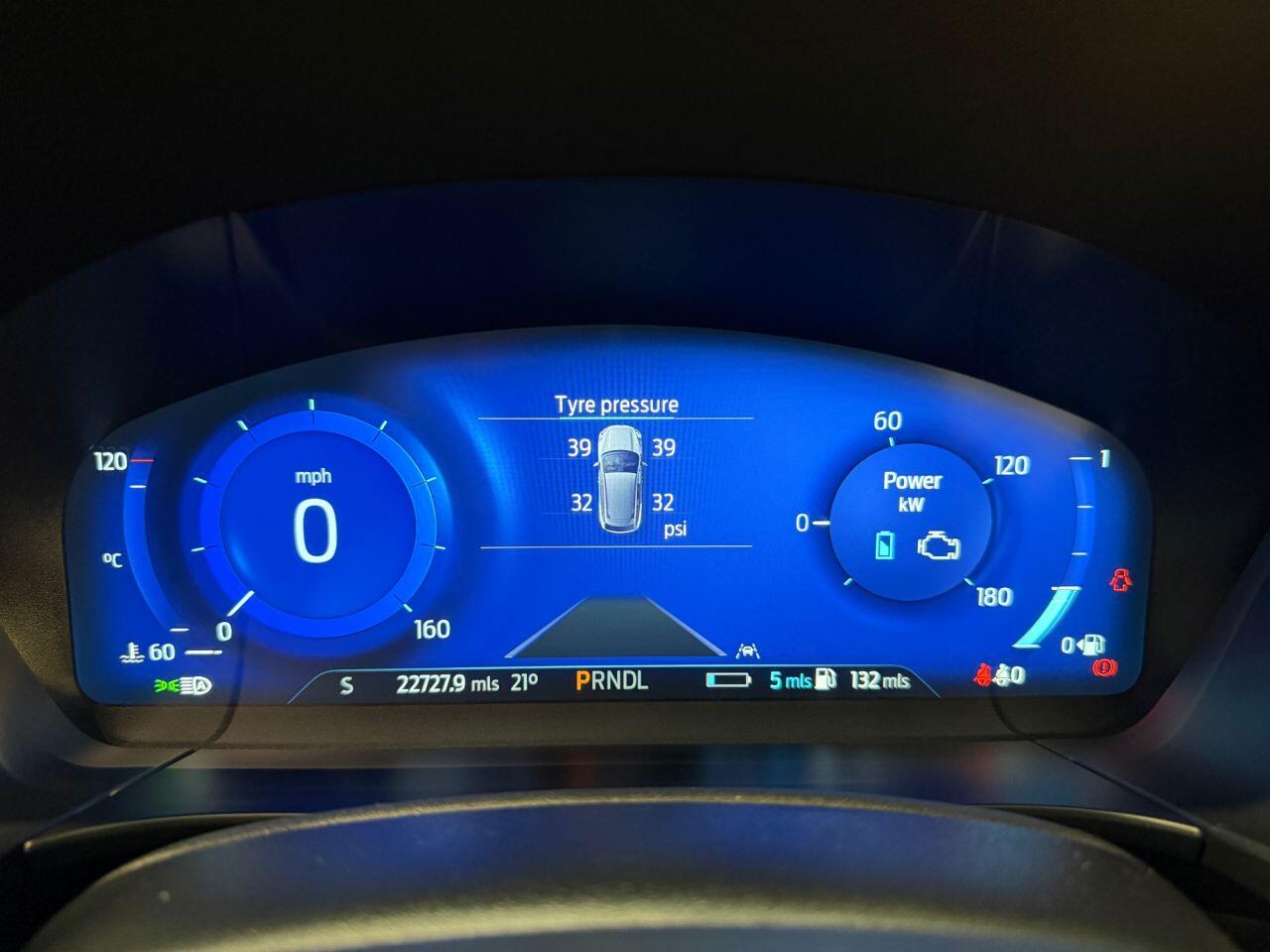 Ford Kuga view 28