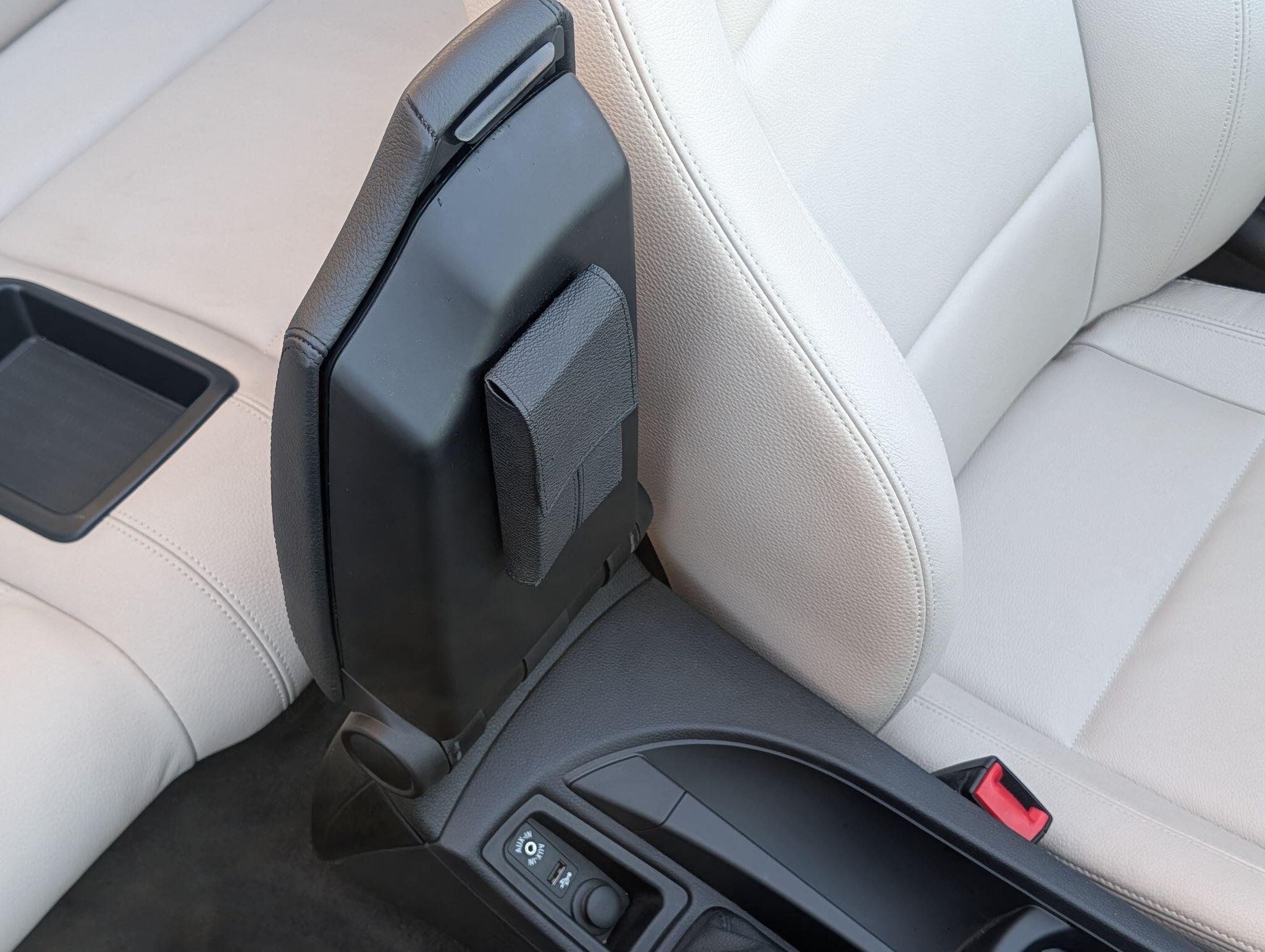BMW 1 Series view 25