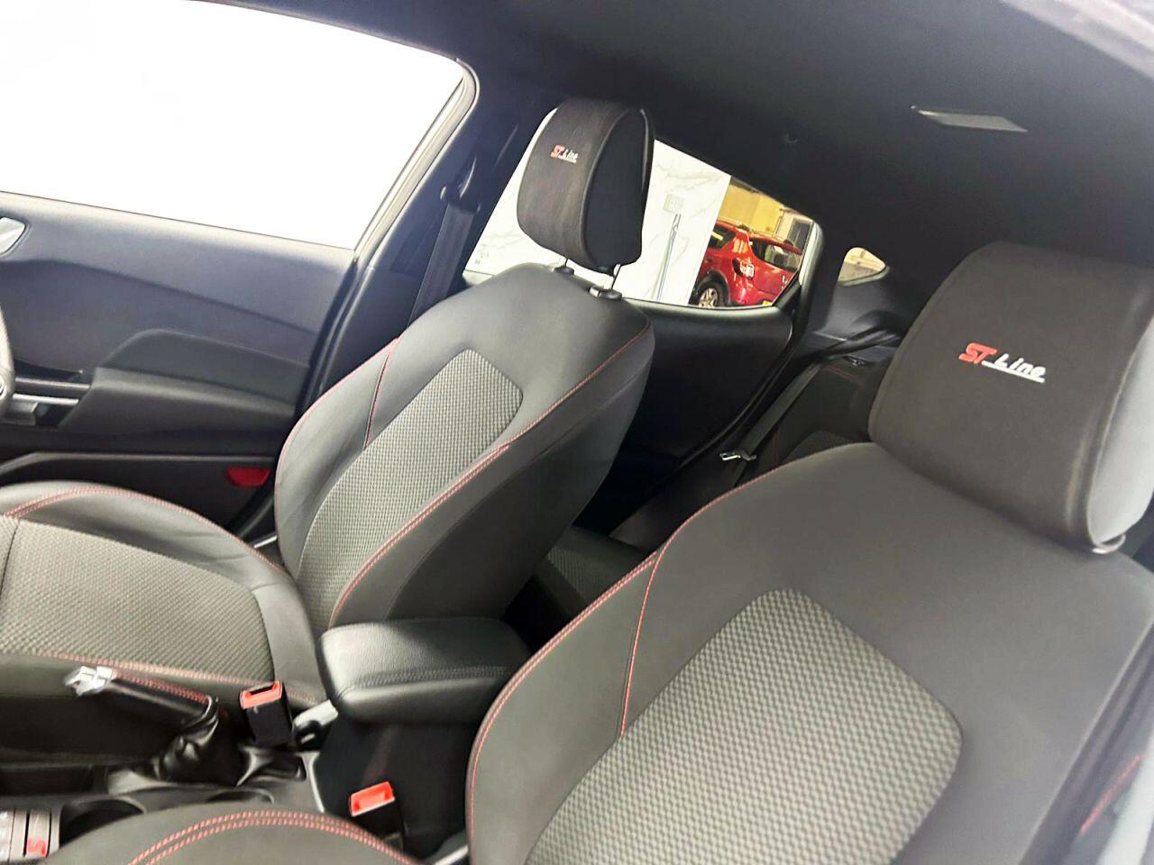 Ford Fiesta view 13
