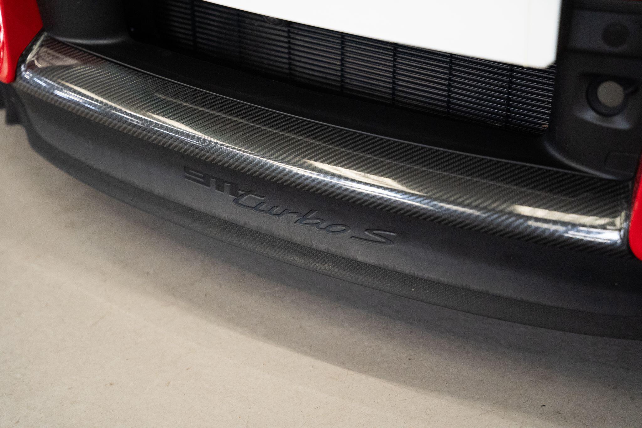 Porsche 911 view 53