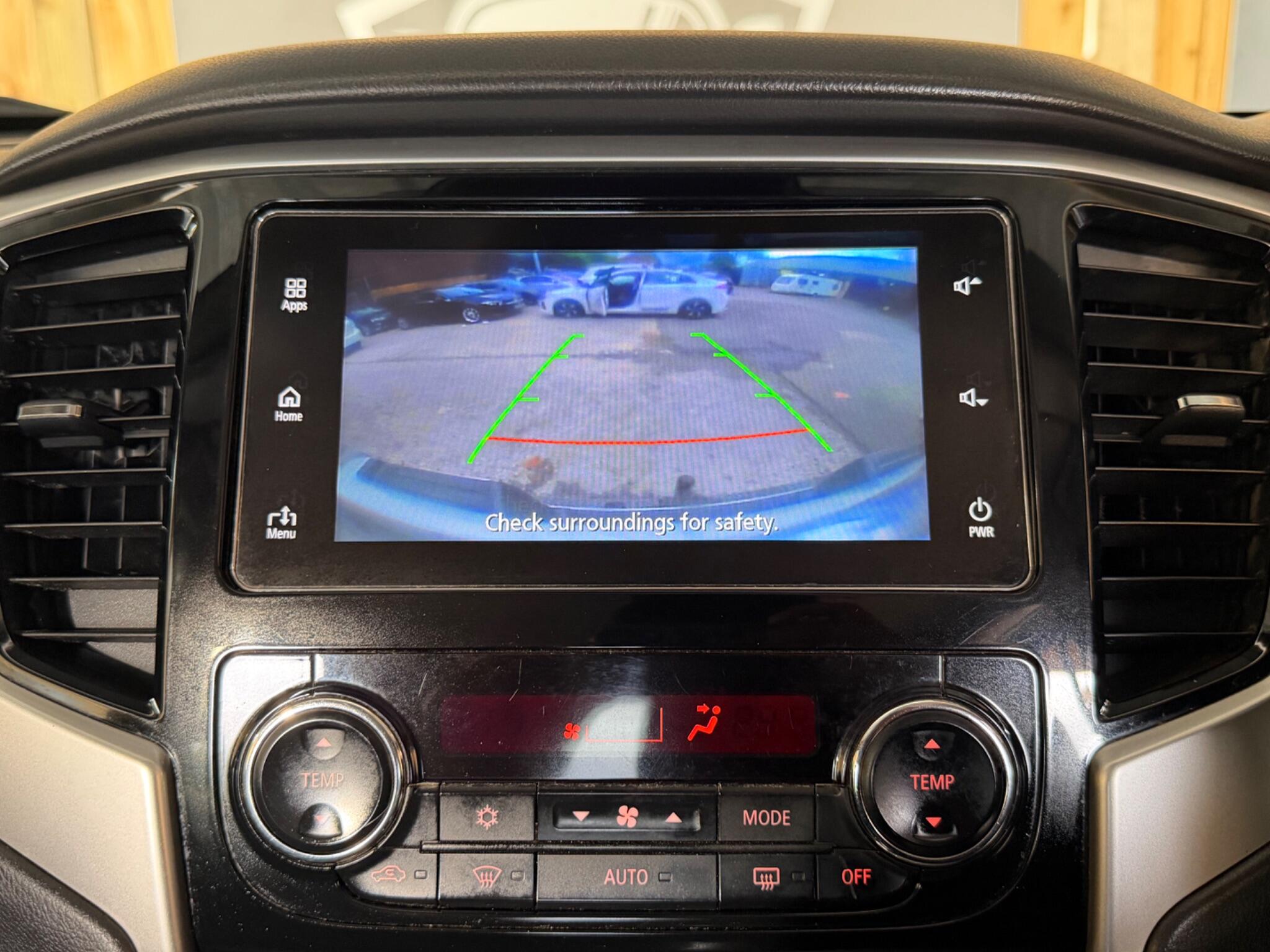 Mitsubishi L200 view 27