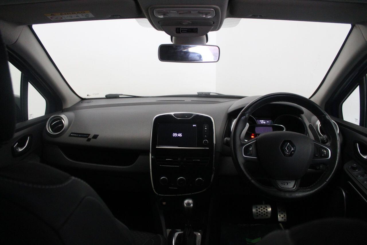Renault Clio view 29