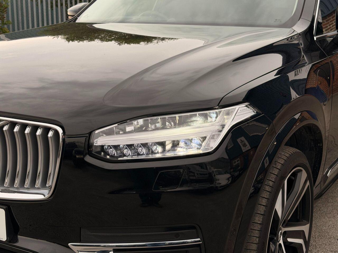 Volvo XC90 view 17