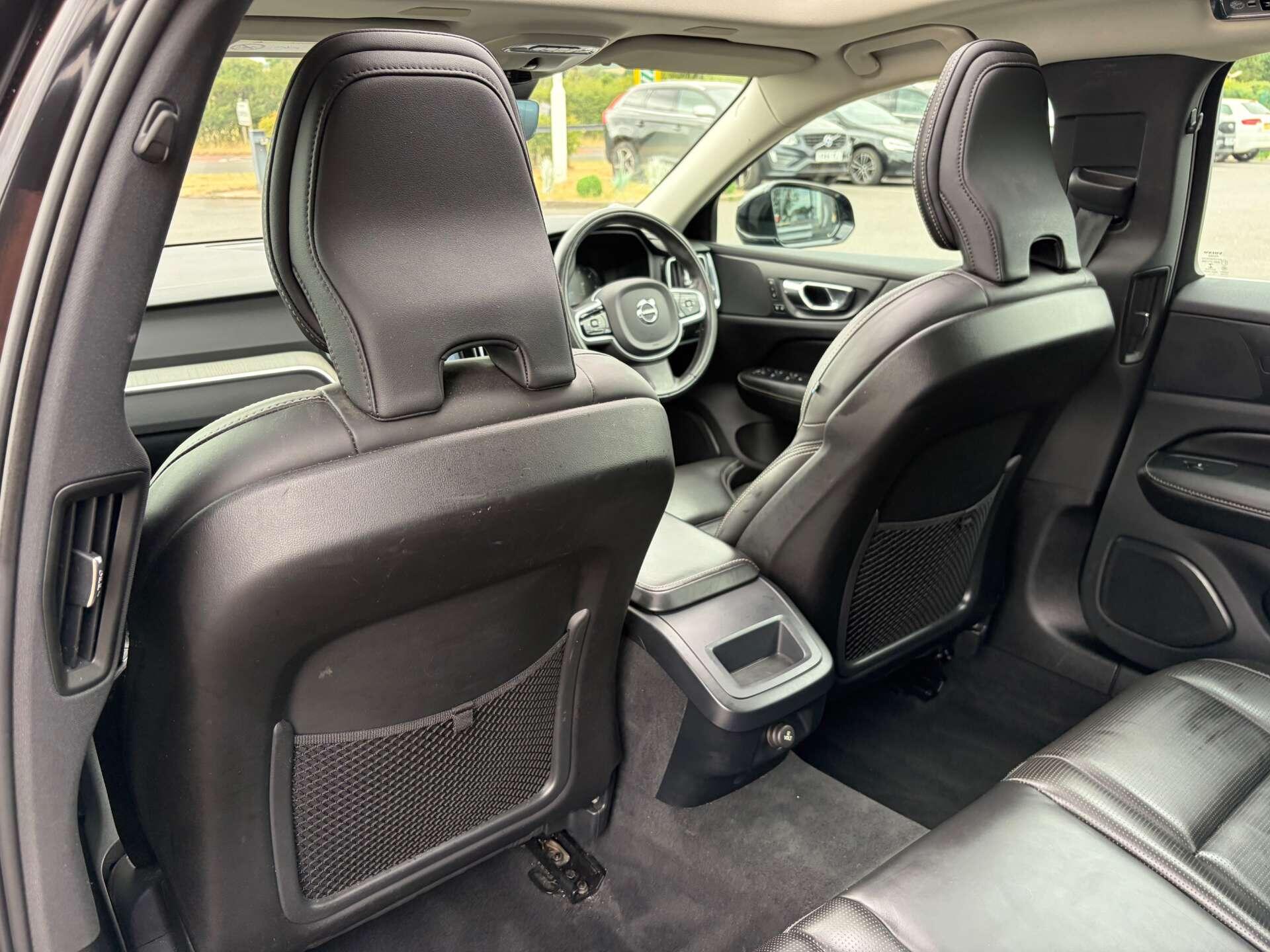 Volvo V60 view 22