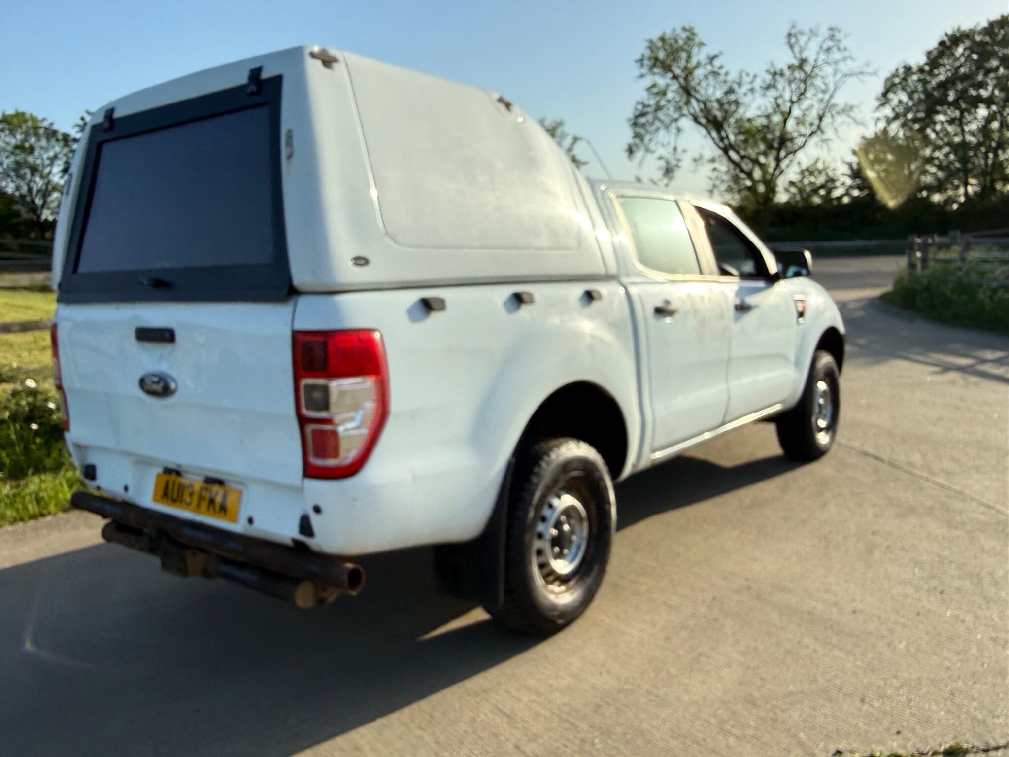 Ford Ranger 2.2 TDCi XL Super Cab Pickup 4WD Euro 5 4dr — photo 24 of 98