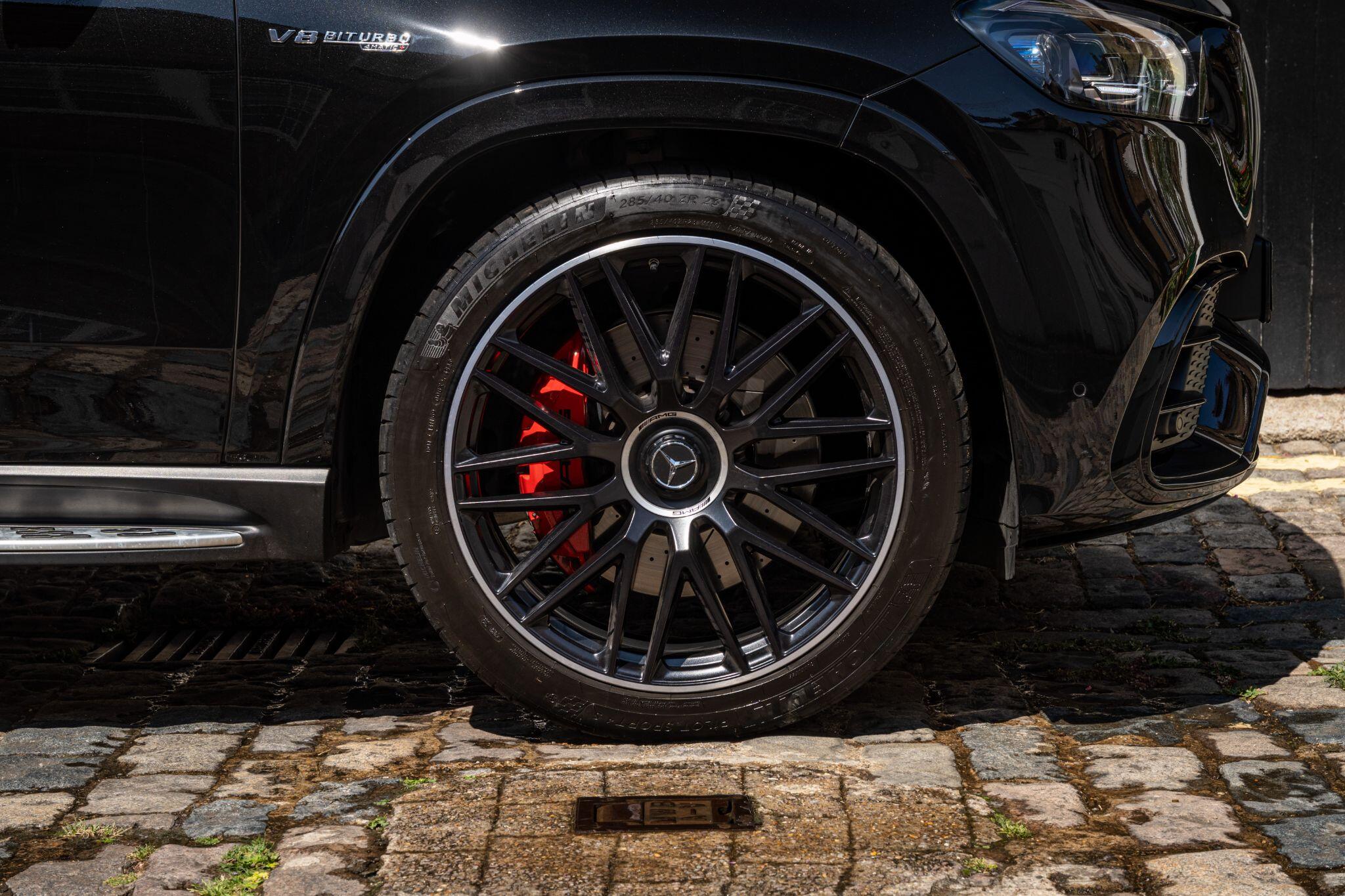 Mercedes-Benz GLS view 27