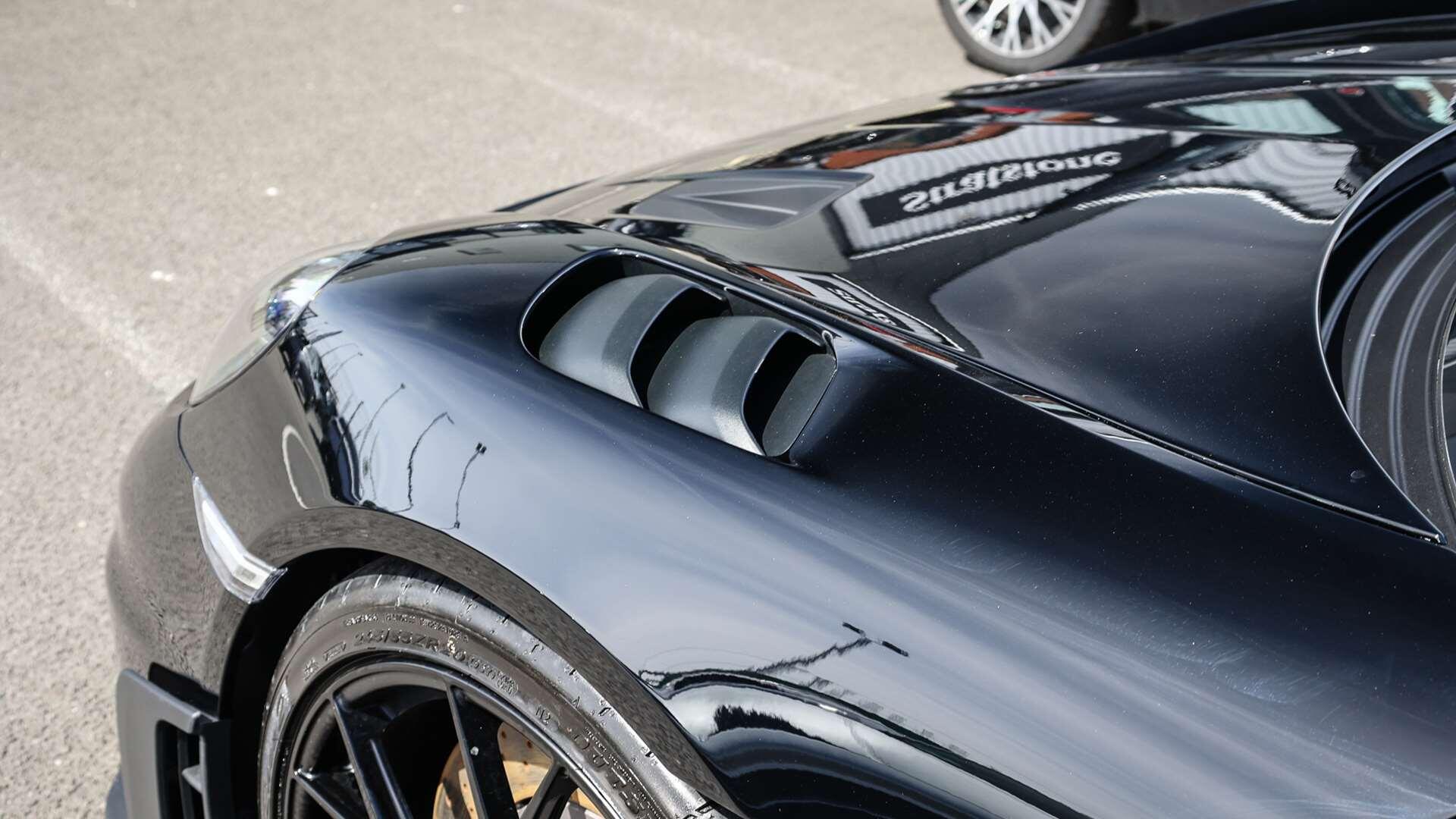 Porsche Cayman view 30