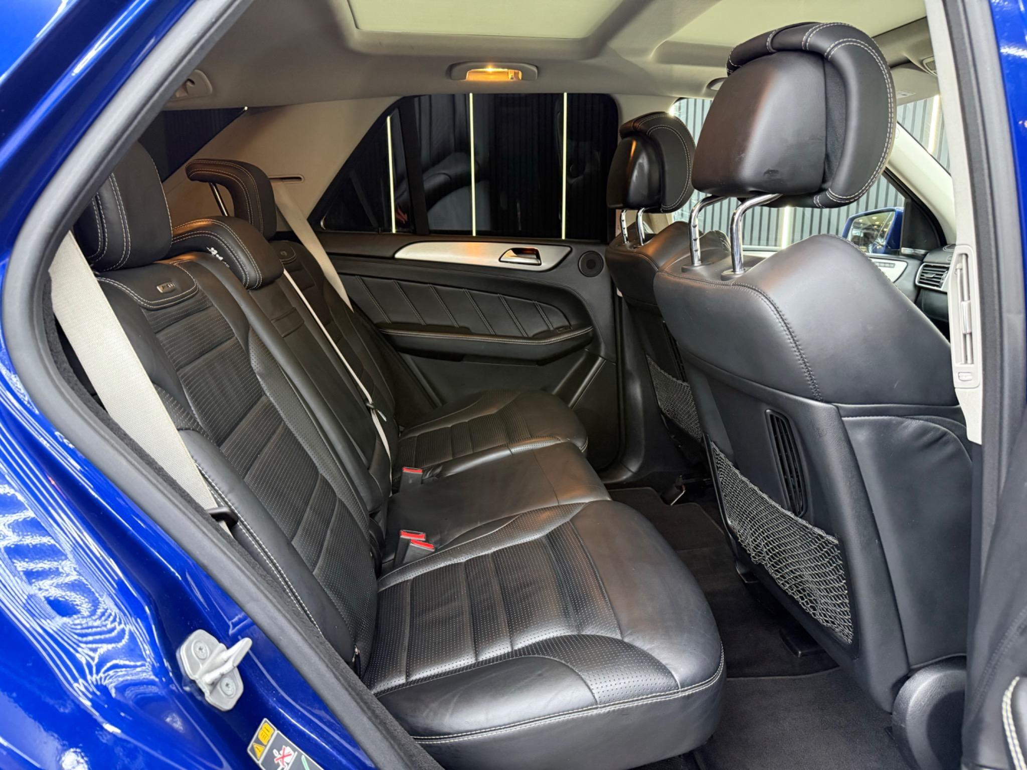 Mercedes-Benz Gle view 27
