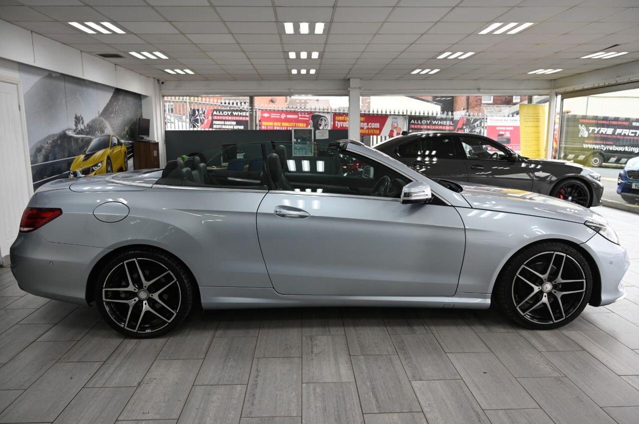 Mercedes-Benz E-Class view 3