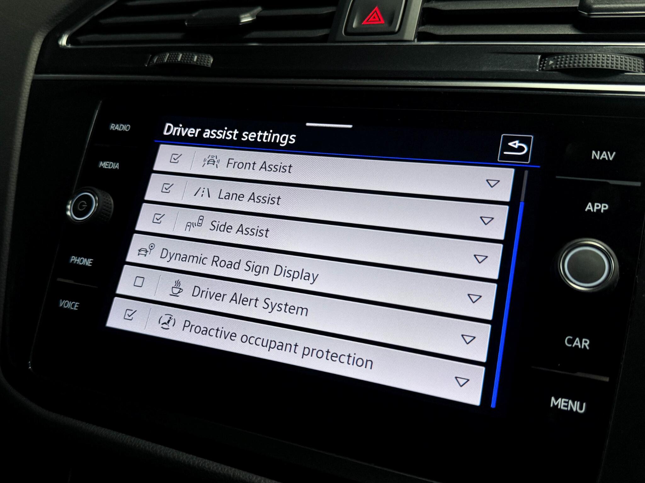 Volkswagen Tiguan view 54