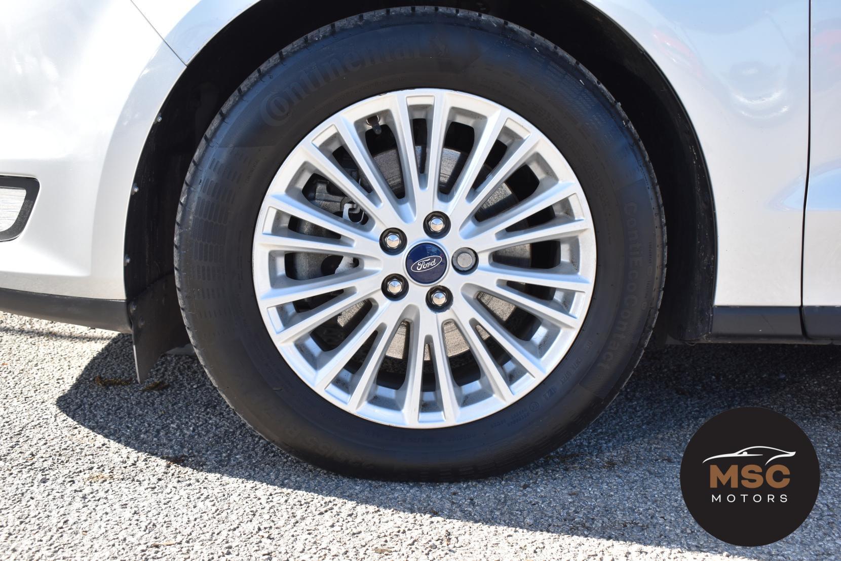 Ford Galaxy view 28