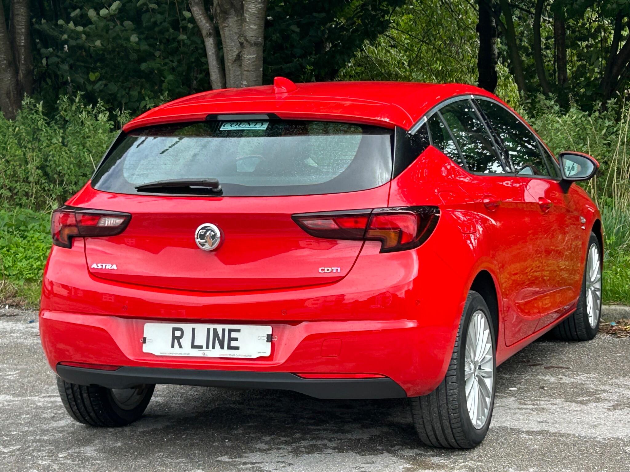 Vauxhall Astra view 7