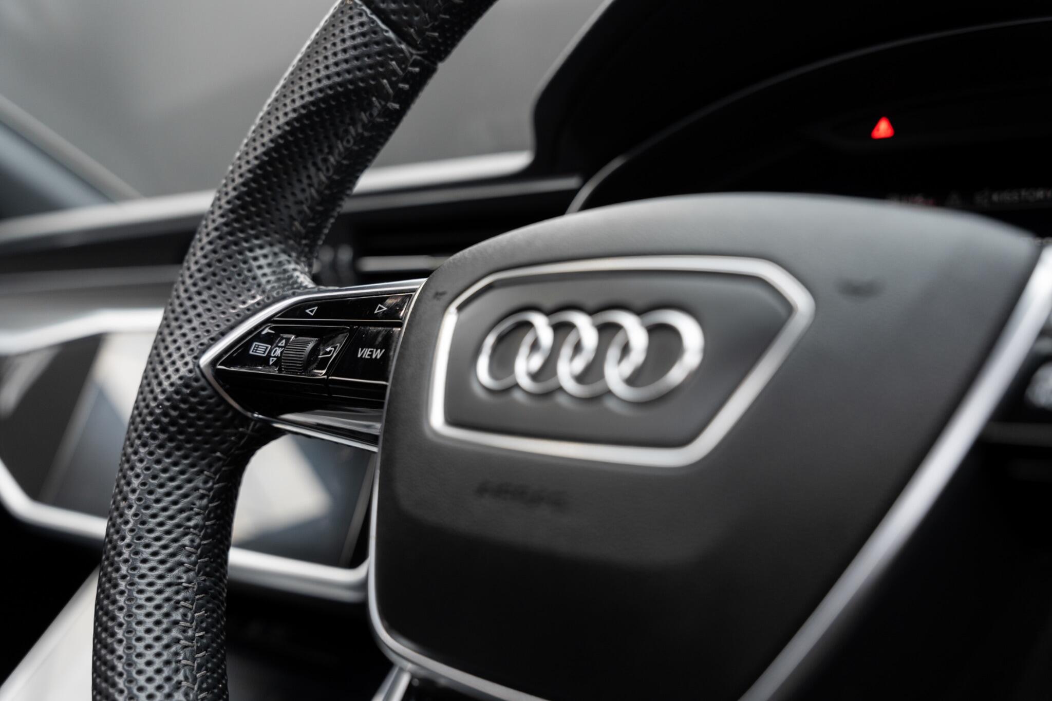 Audi RS7 view 33
