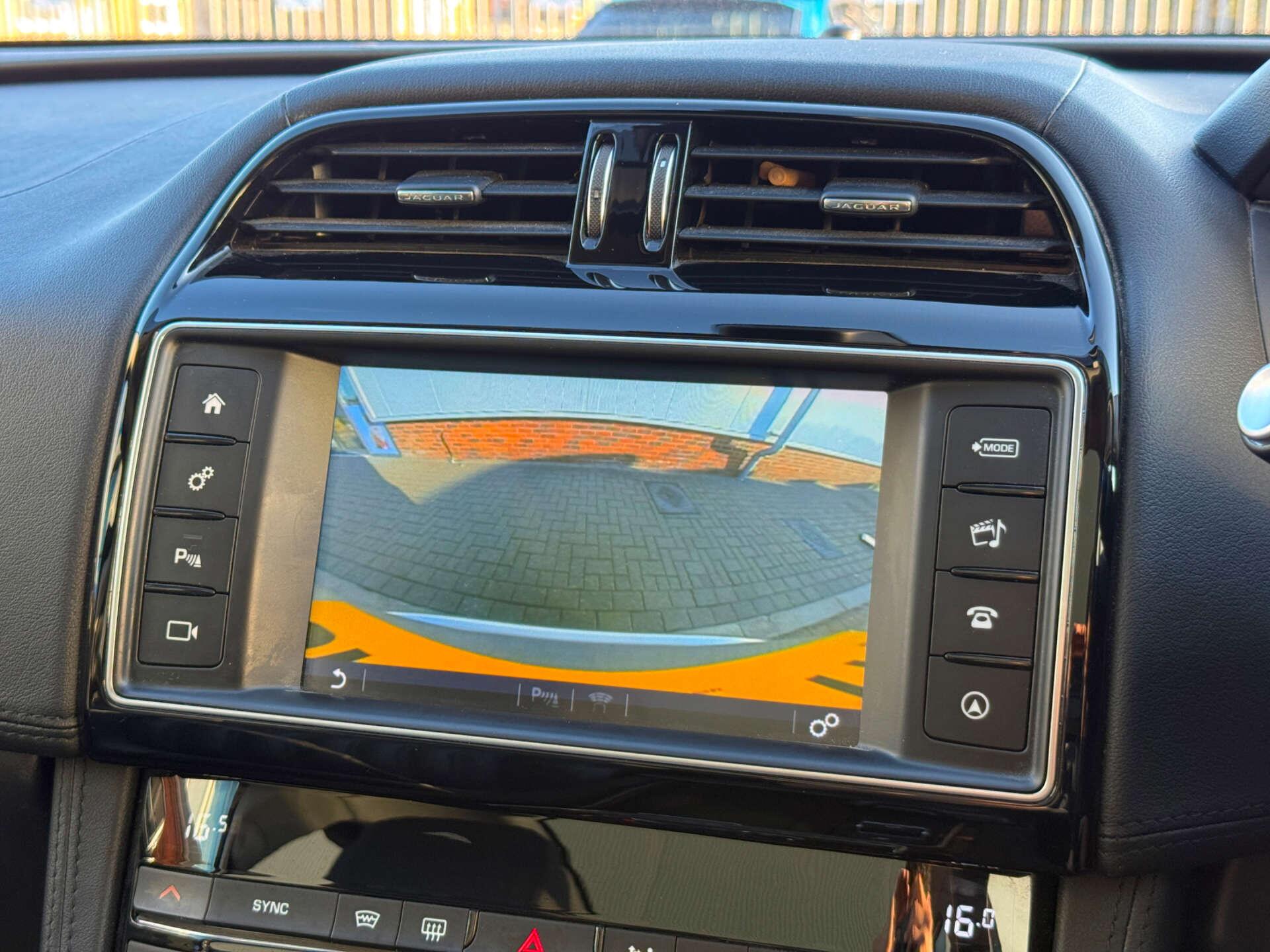 Jaguar F-Pace view 79
