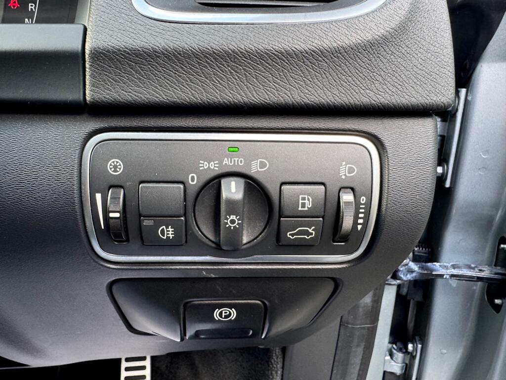 Volvo V60 view 34