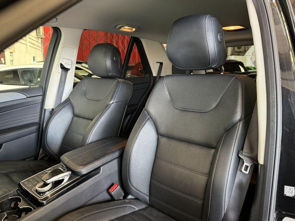 Mercedes-Benz Gle view 54