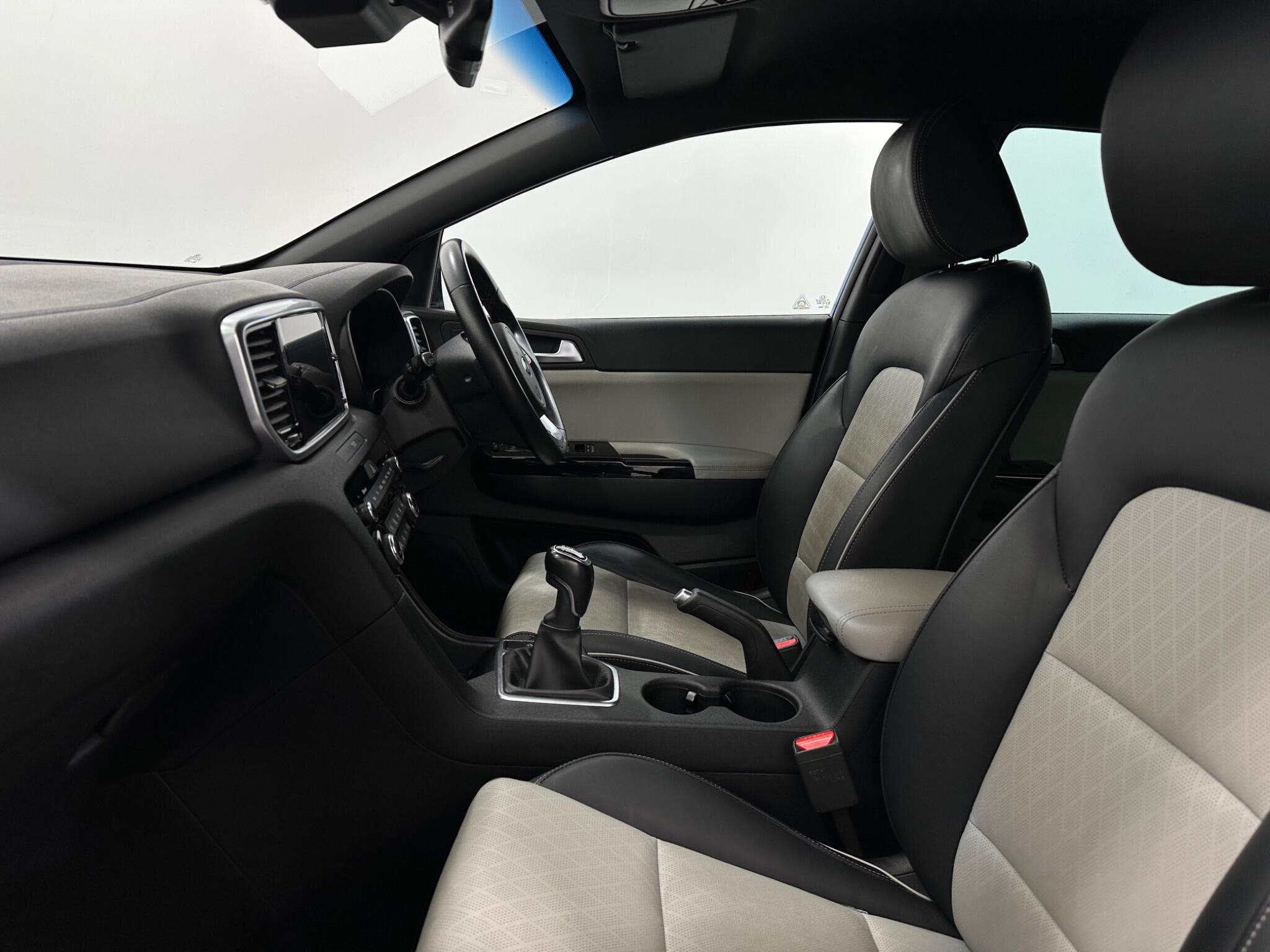 Kia Sportage view 35