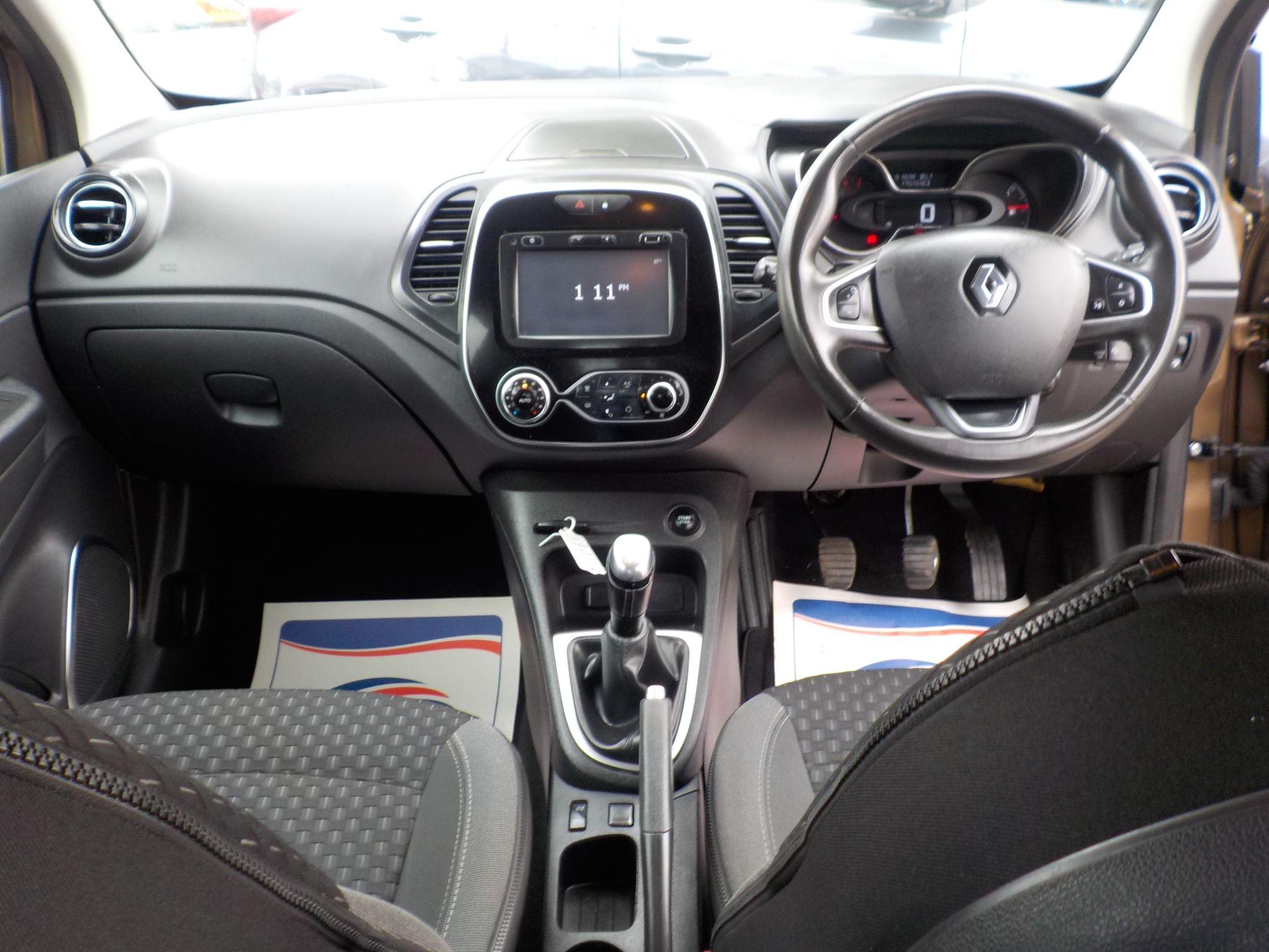 Renault Captur 0.9 TCe ENERGY Dynamique Nav Euro 6 (s/s) 5dr