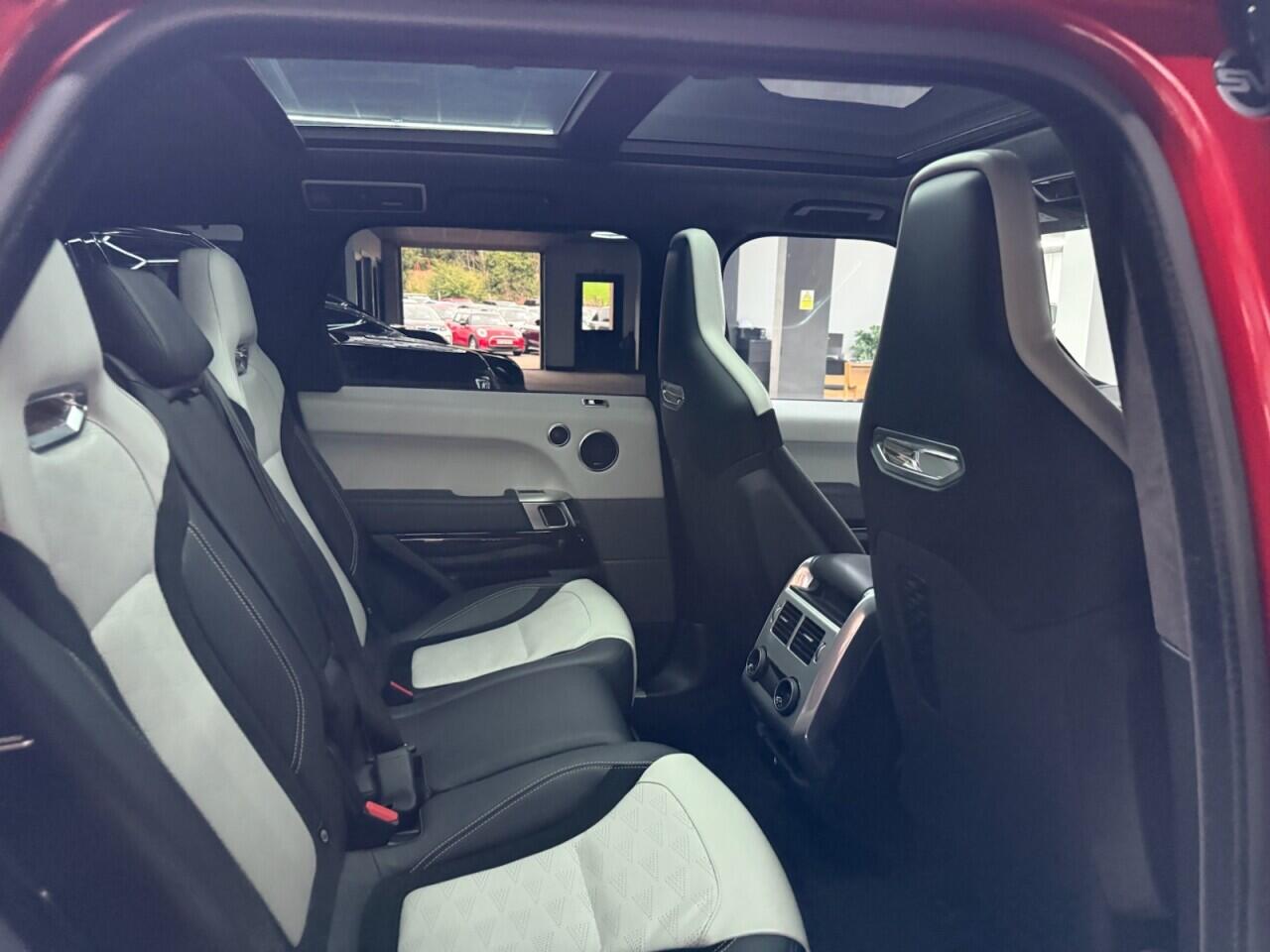 Land Rover Range Rover Sport view 45