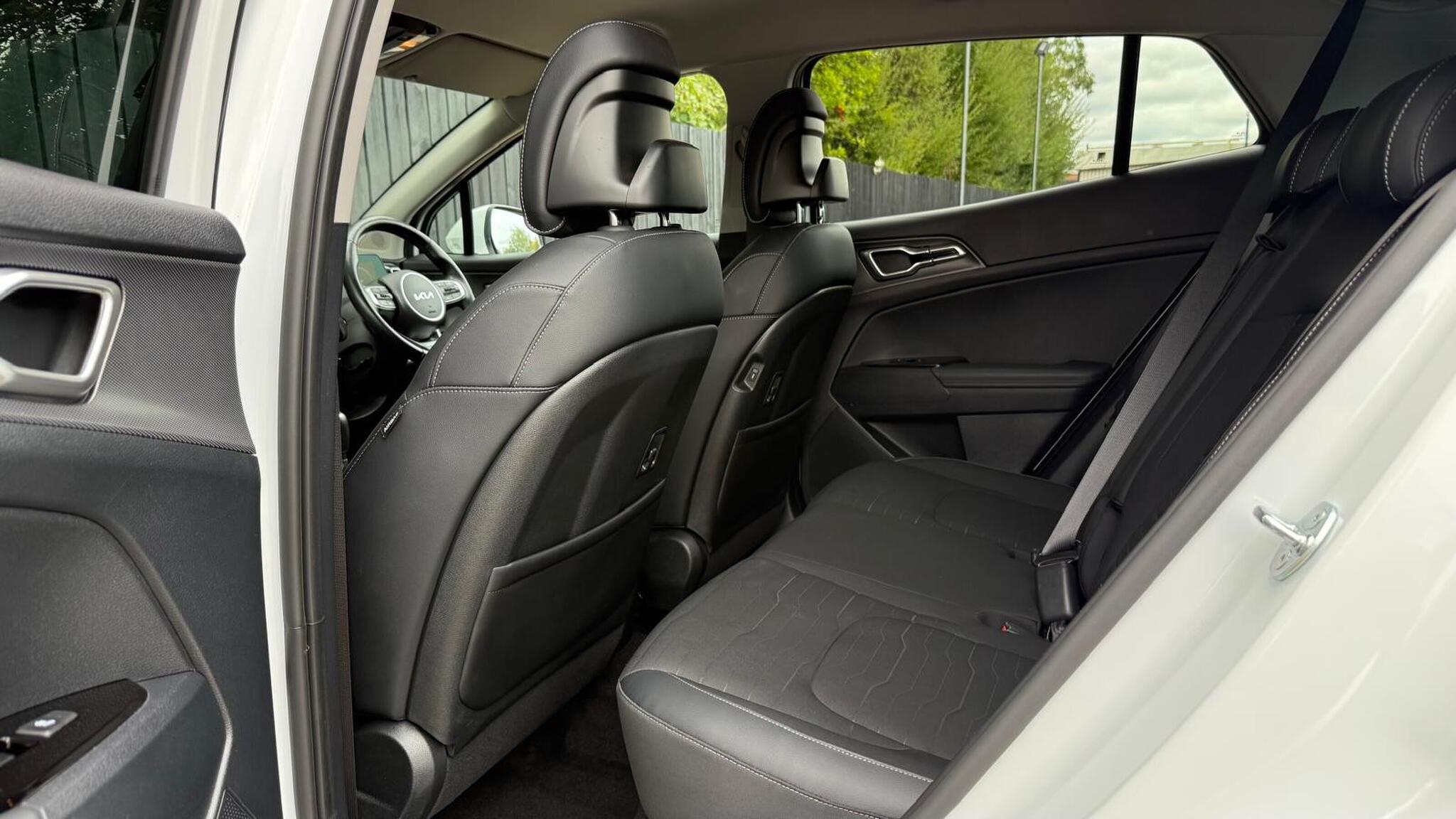 Kia Sportage view 28