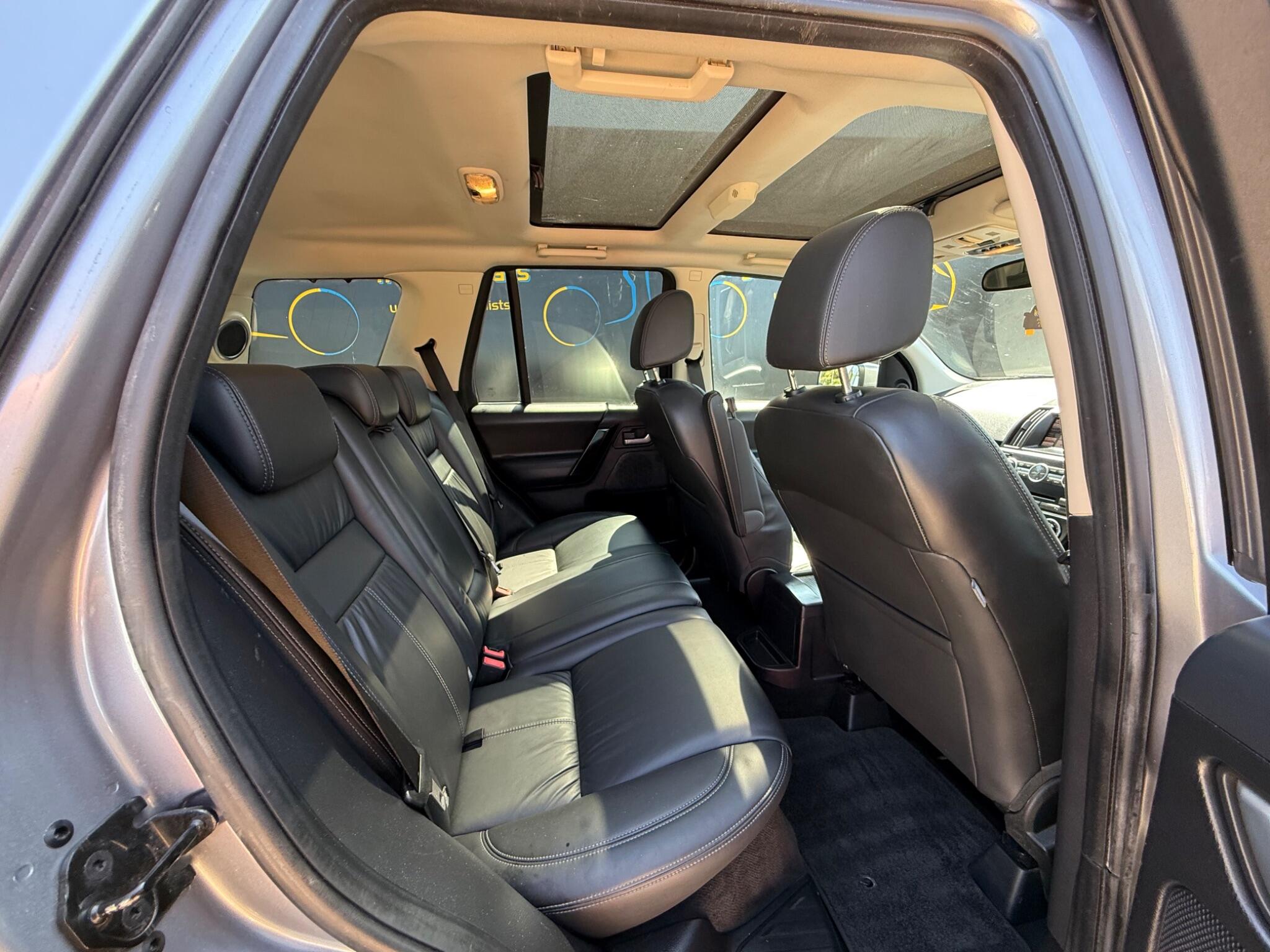 Land Rover Freelander view 21