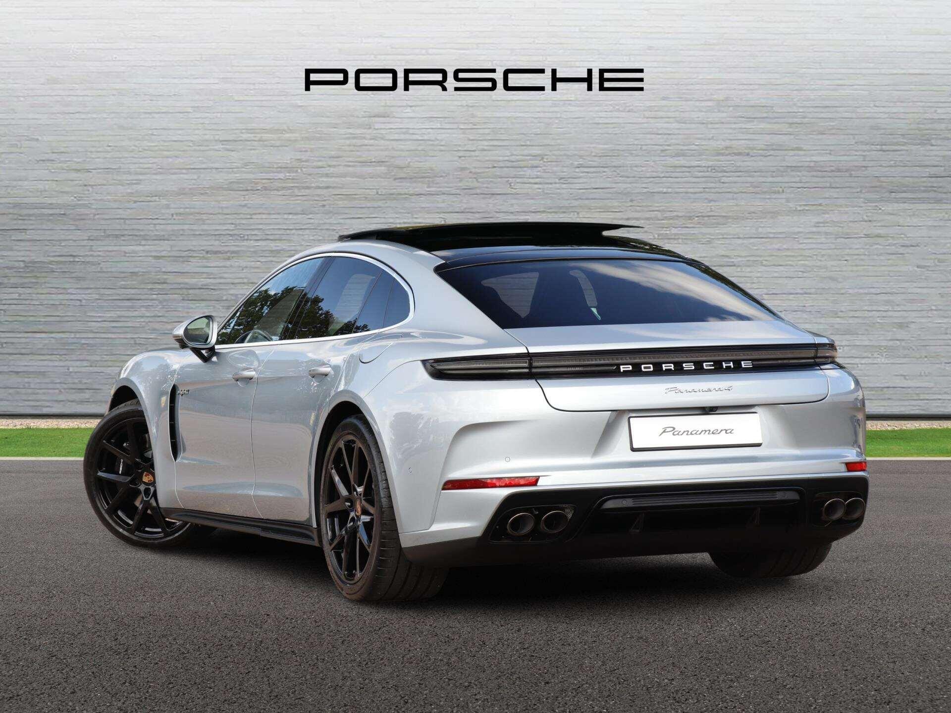 Porsche Panamera view 5