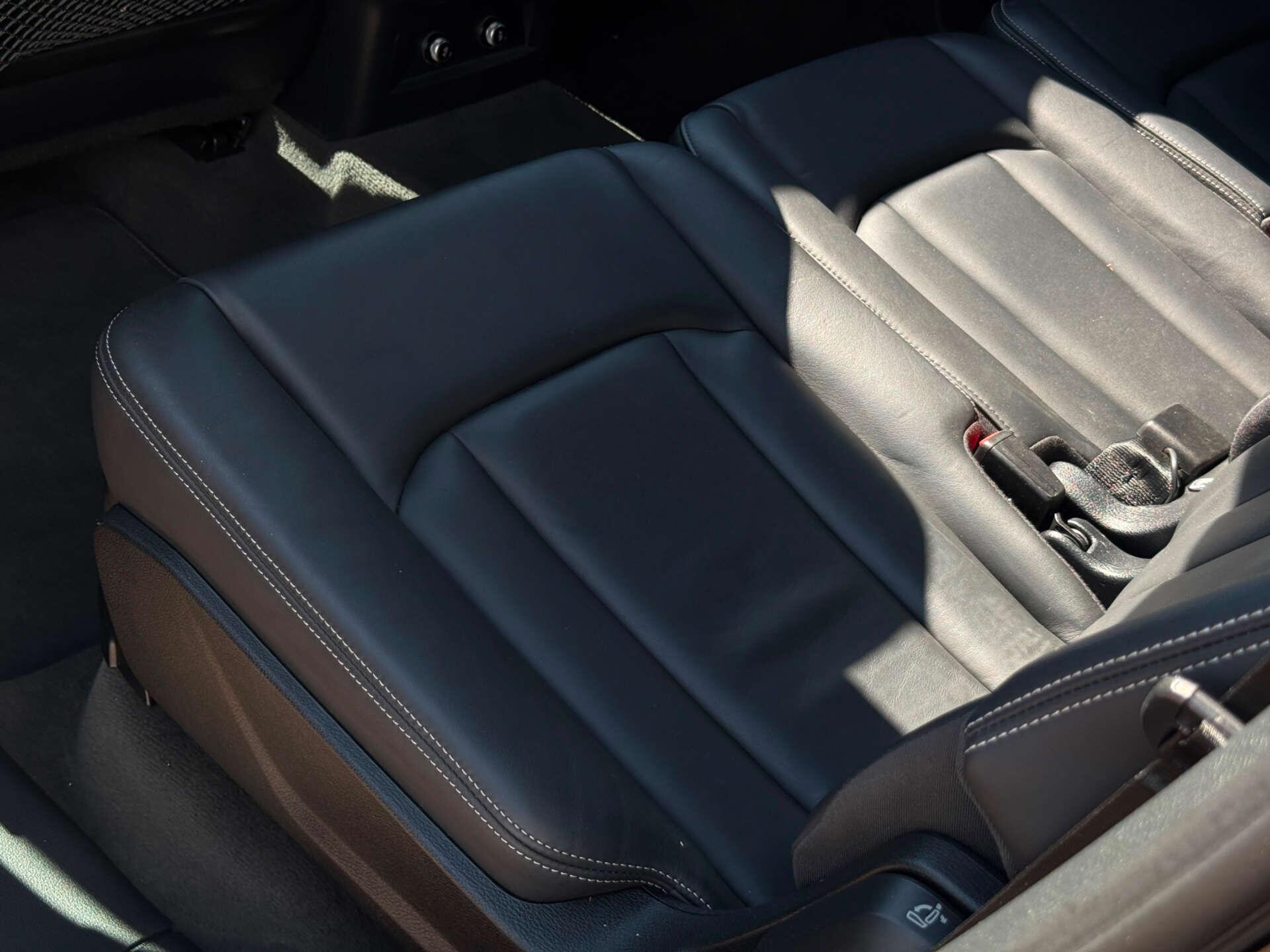 Audi Q7 view 41