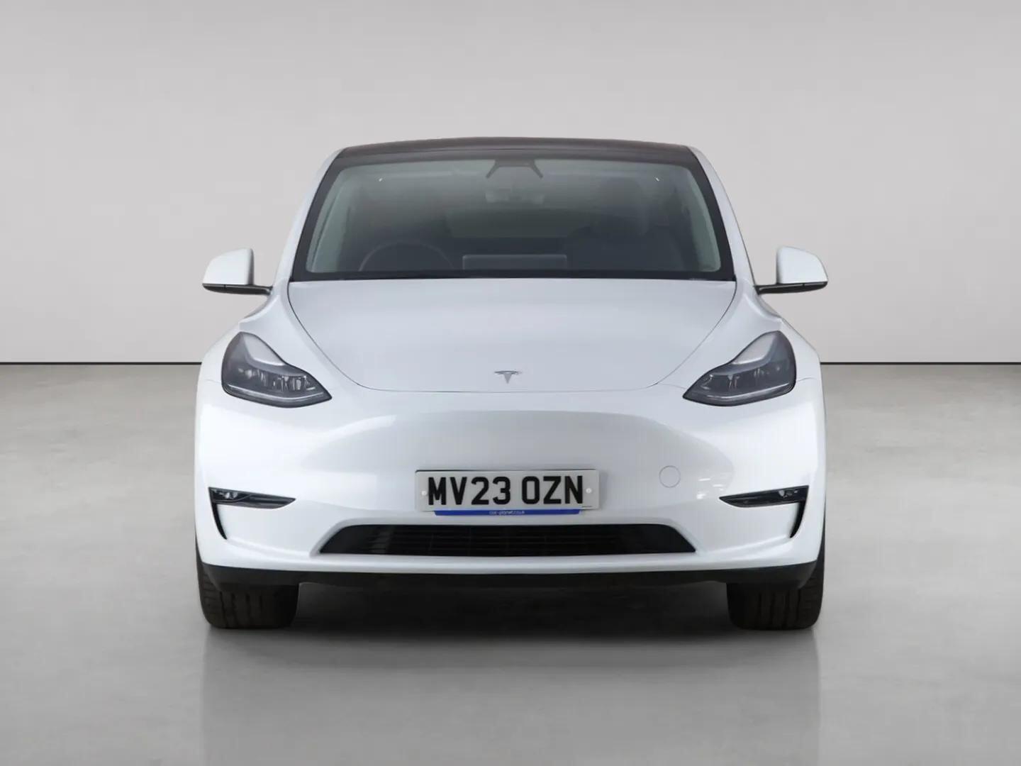 Tesla Model Y view 5