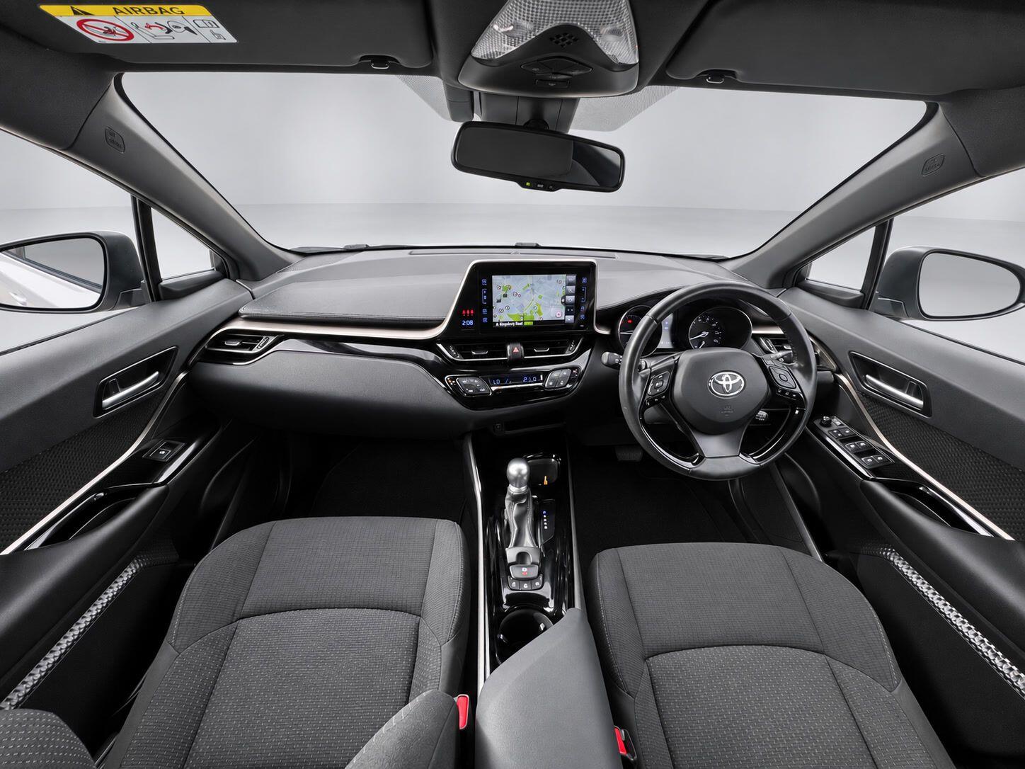 Toyota C-HR view 2