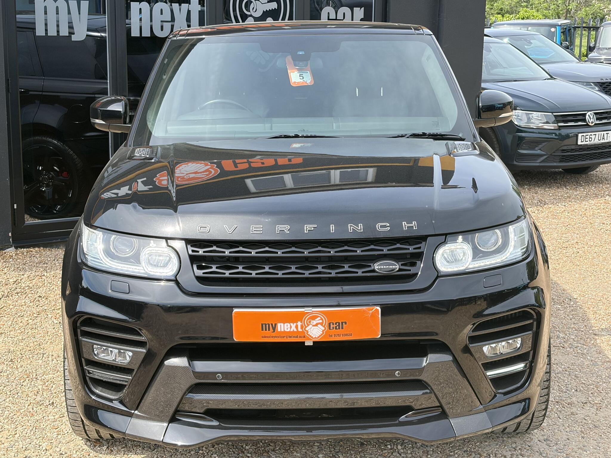 Land Rover Range Rover Sport view 4