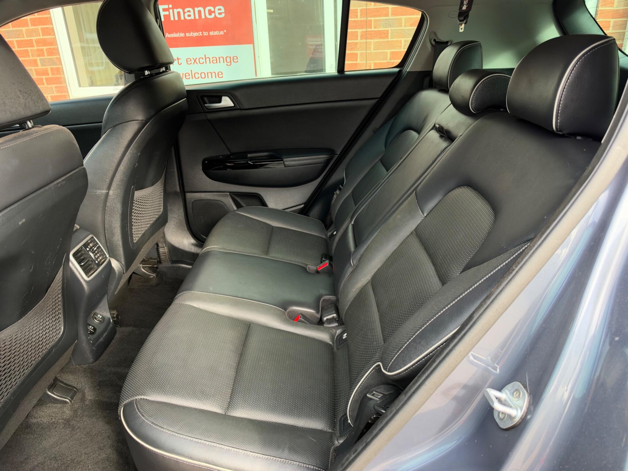 Kia Sportage view 25