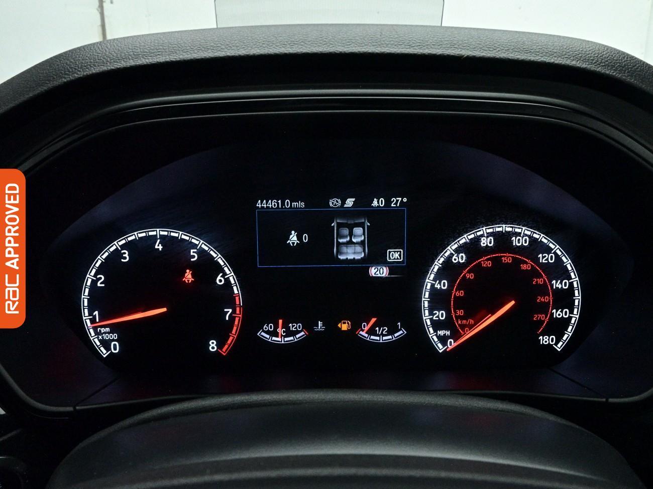Ford Focus view 11