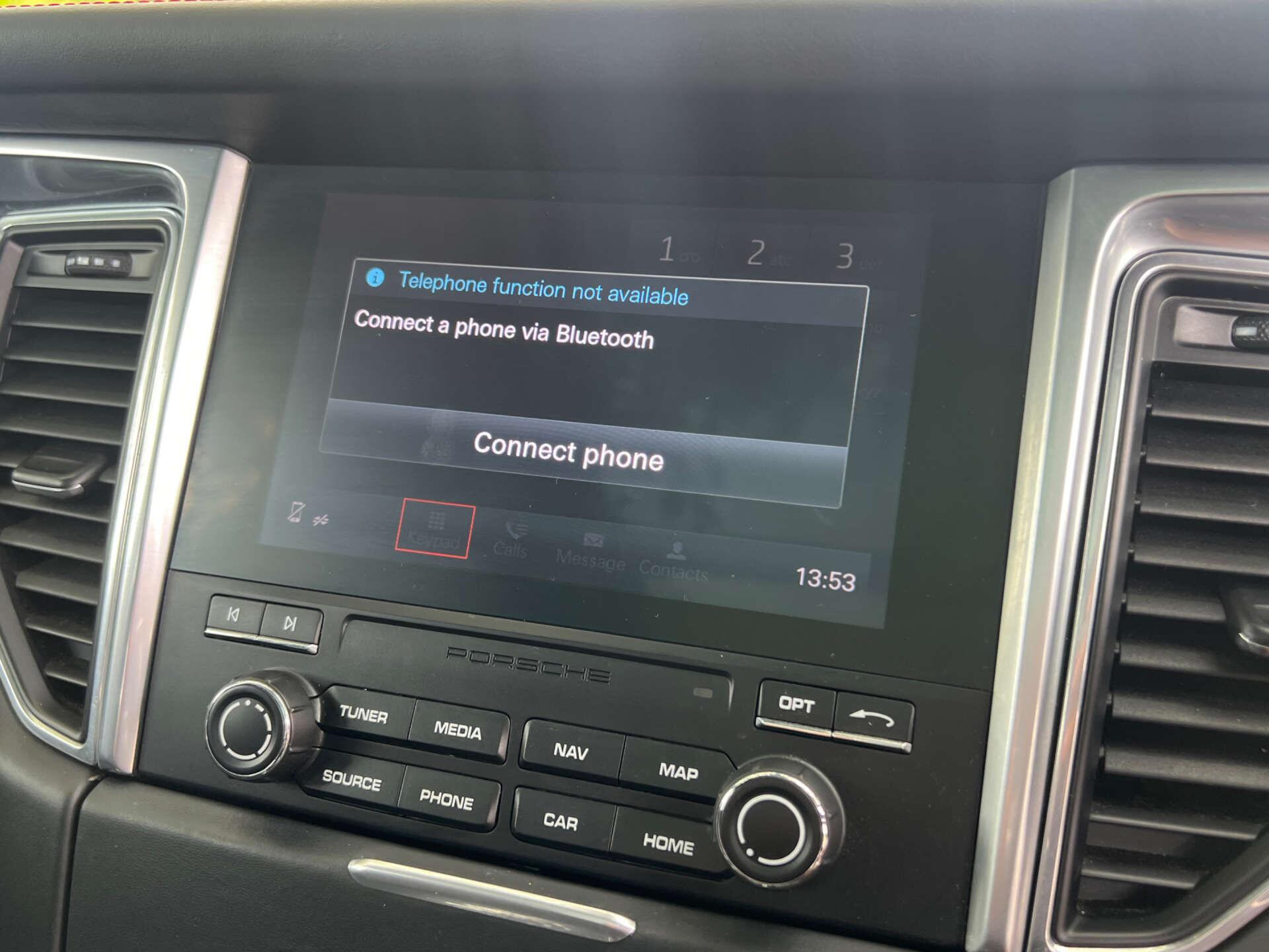 Porsche Macan view 46