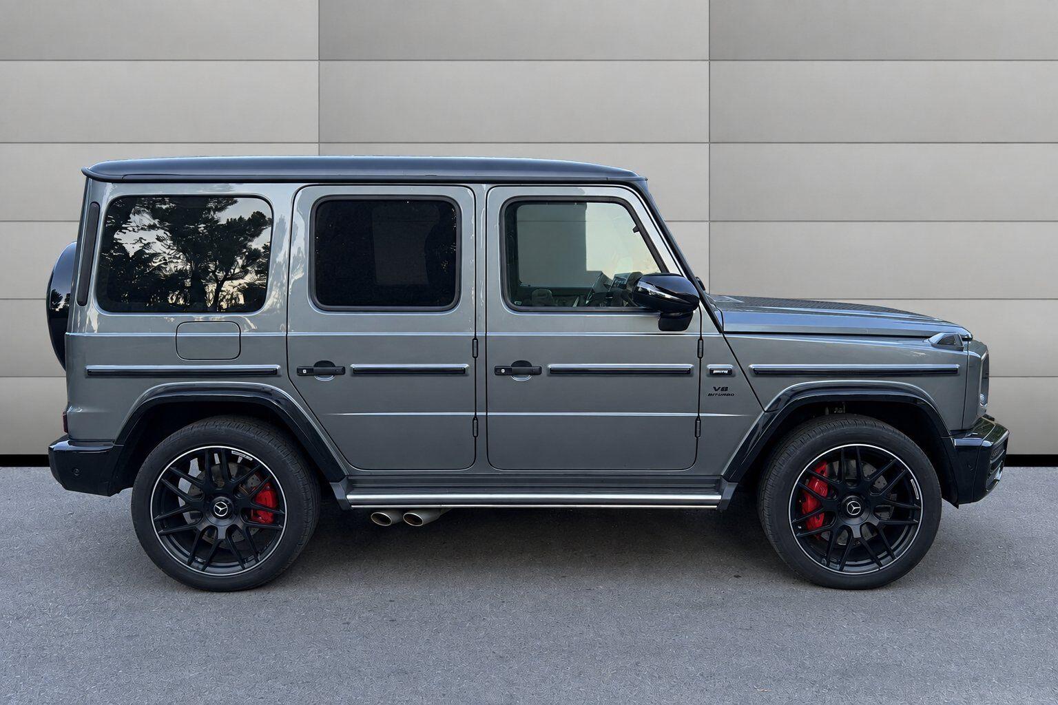Mercedes-Benz G-Class view 5