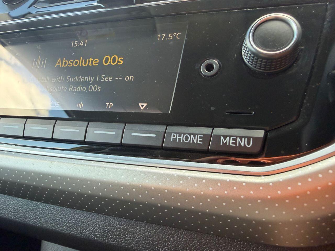 Volkswagen Up! view 14