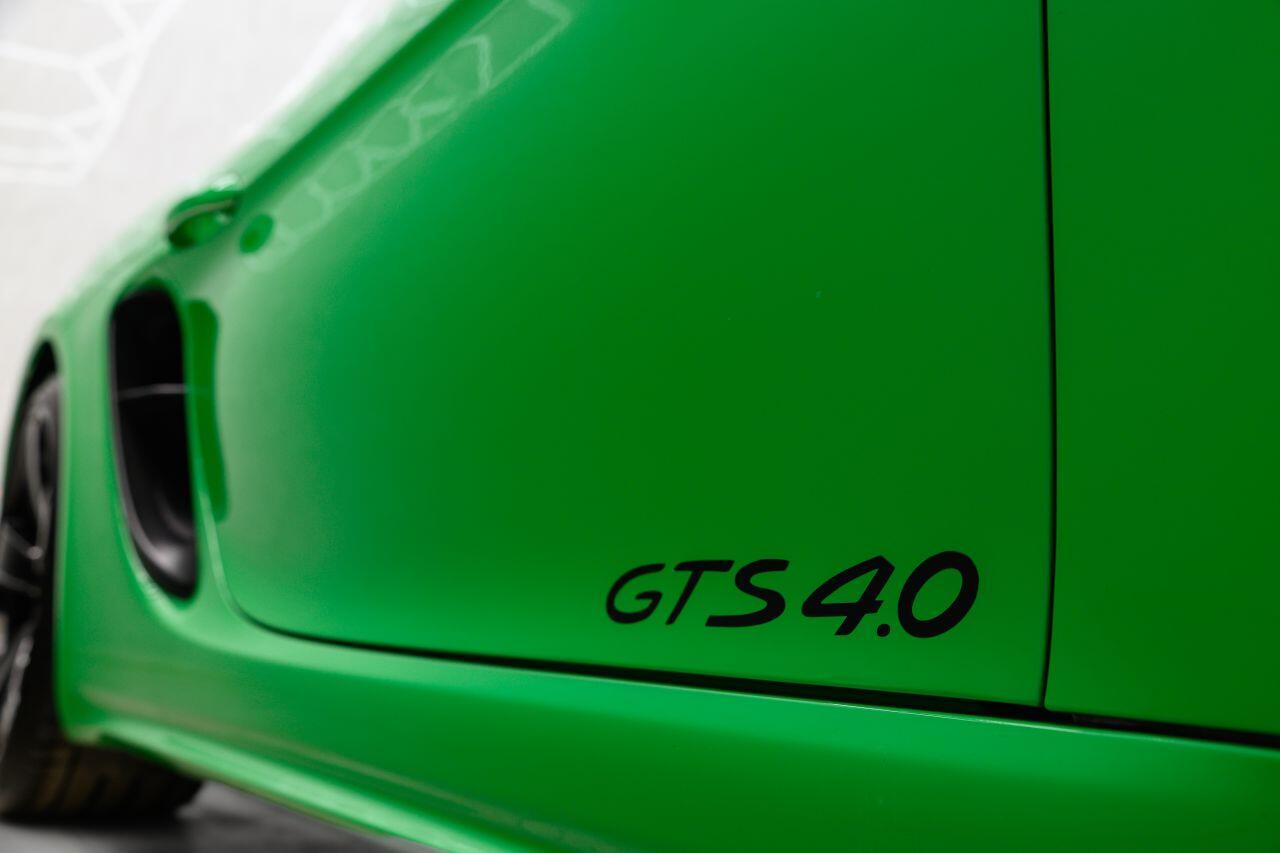 Porsche Cayman view 18
