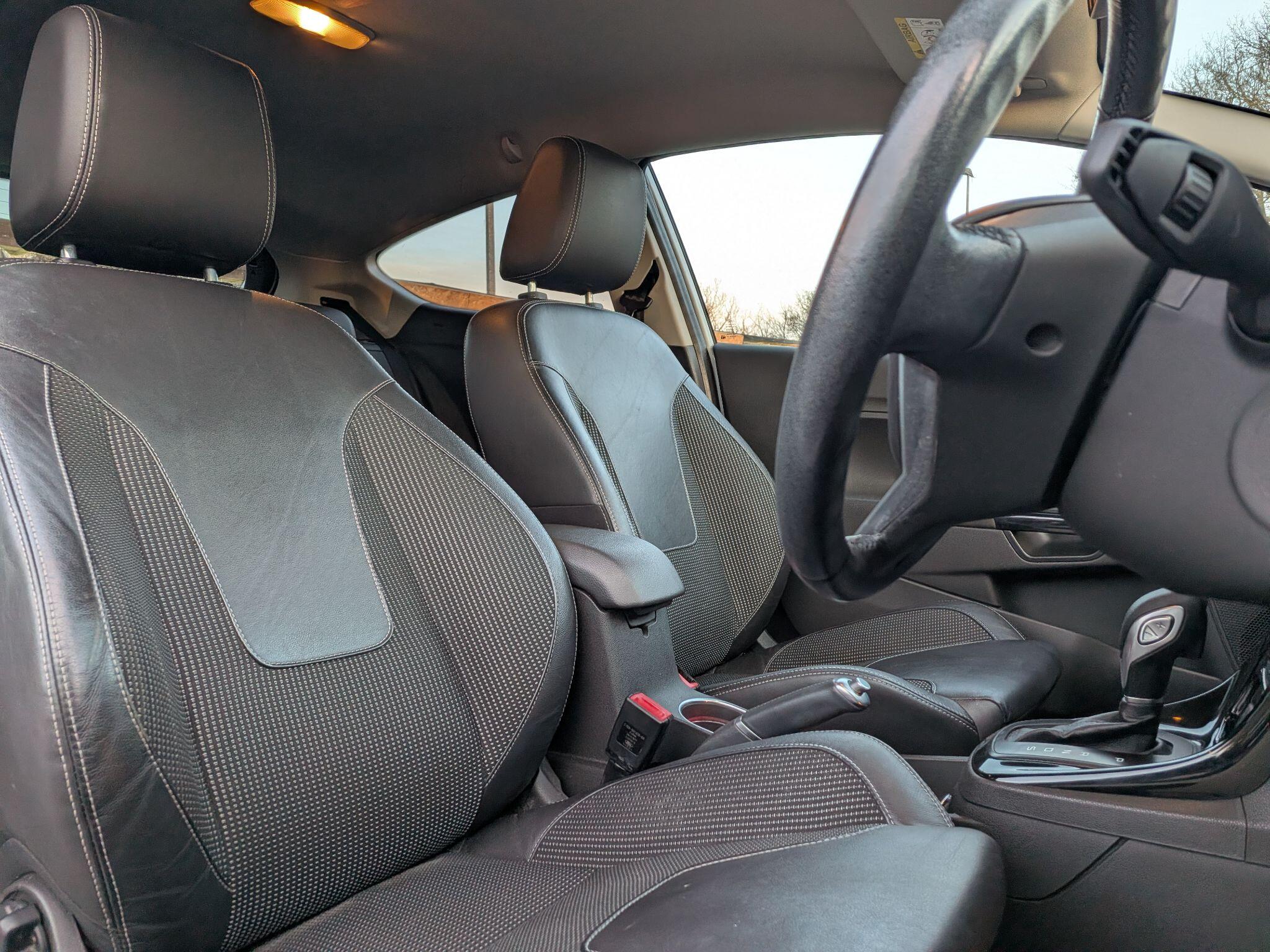 Ford Fiesta view 20