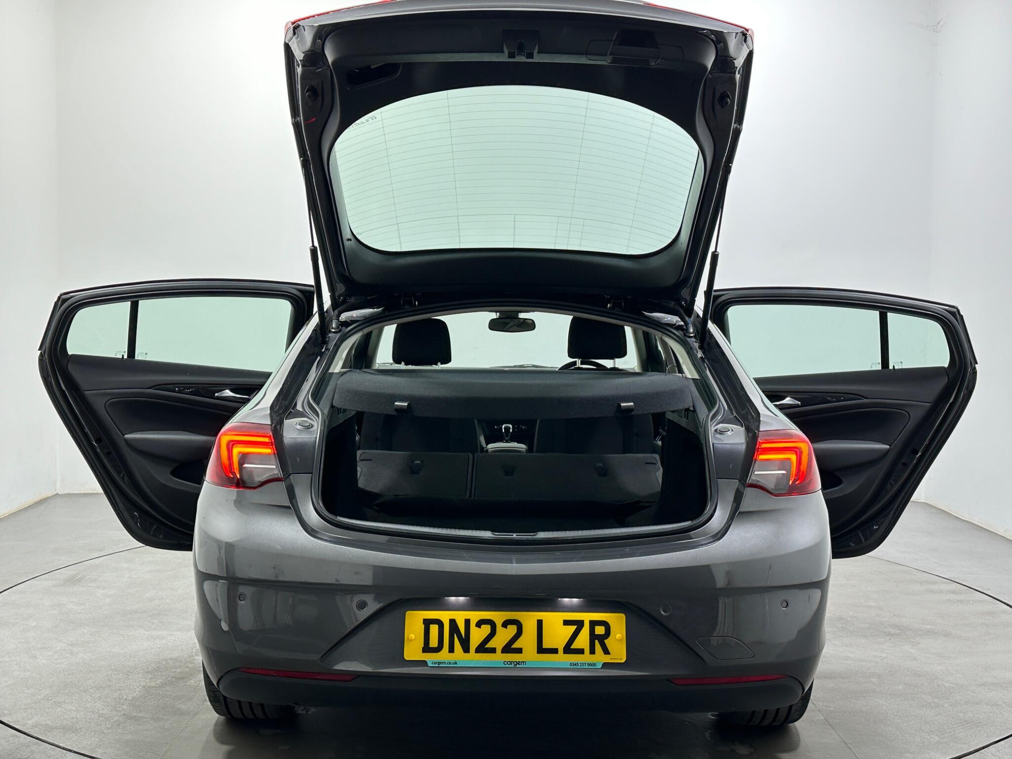 Vauxhall Insignia view 43