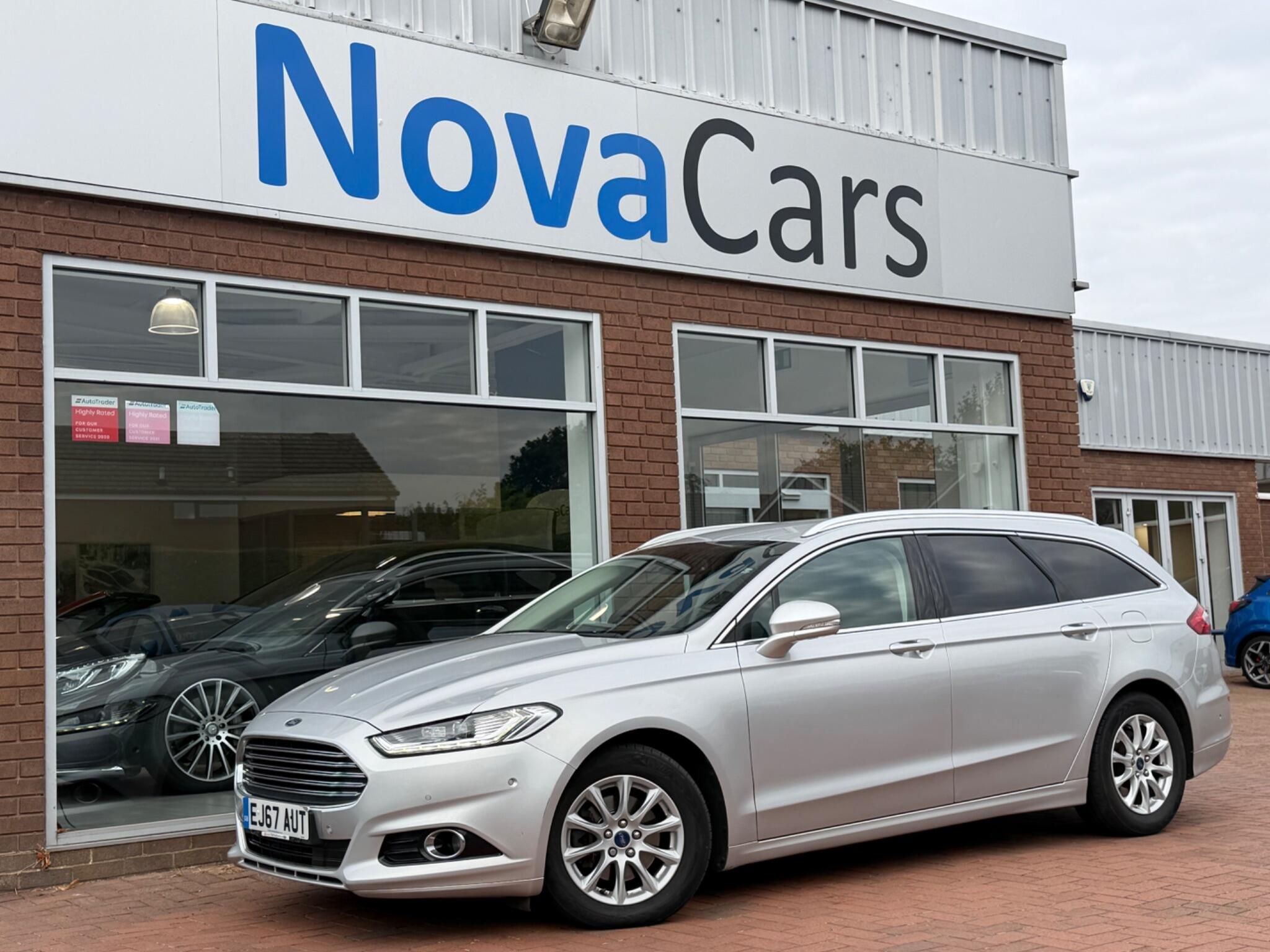 Ford Mondeo view 86