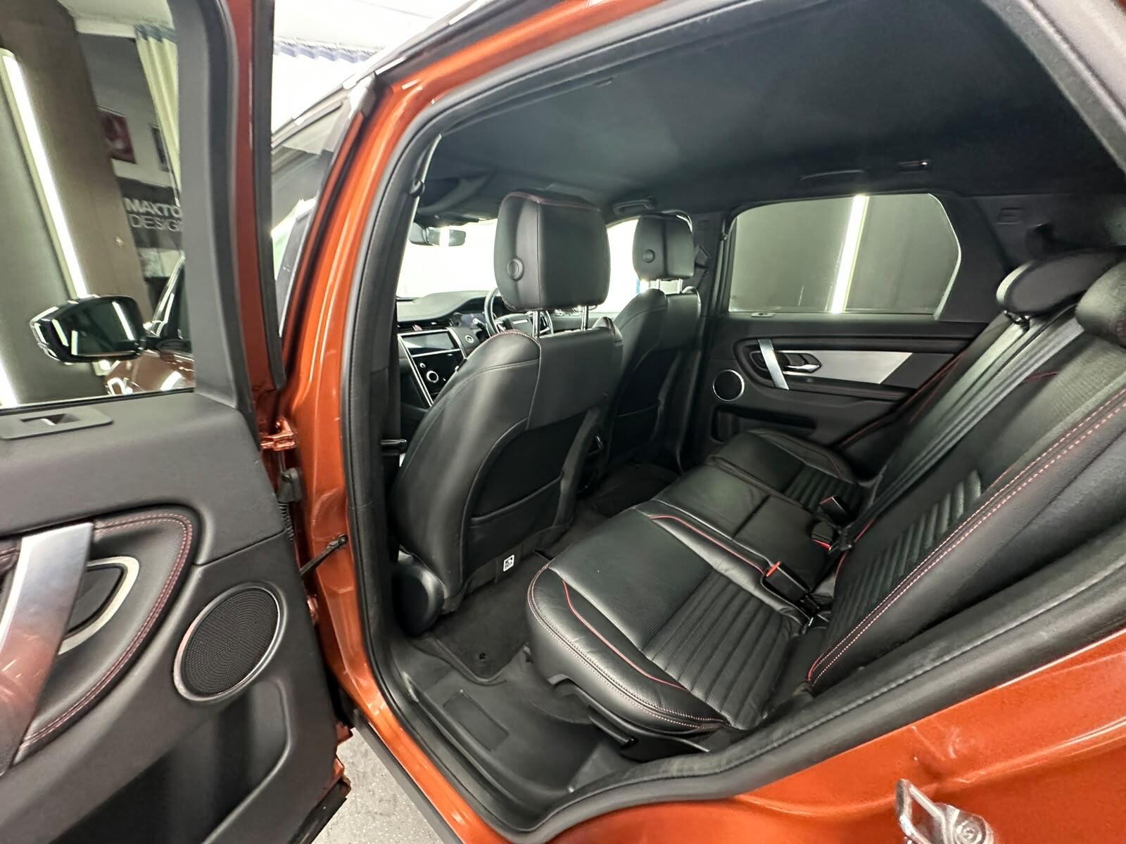 Land Rover Discovery Sport view 28