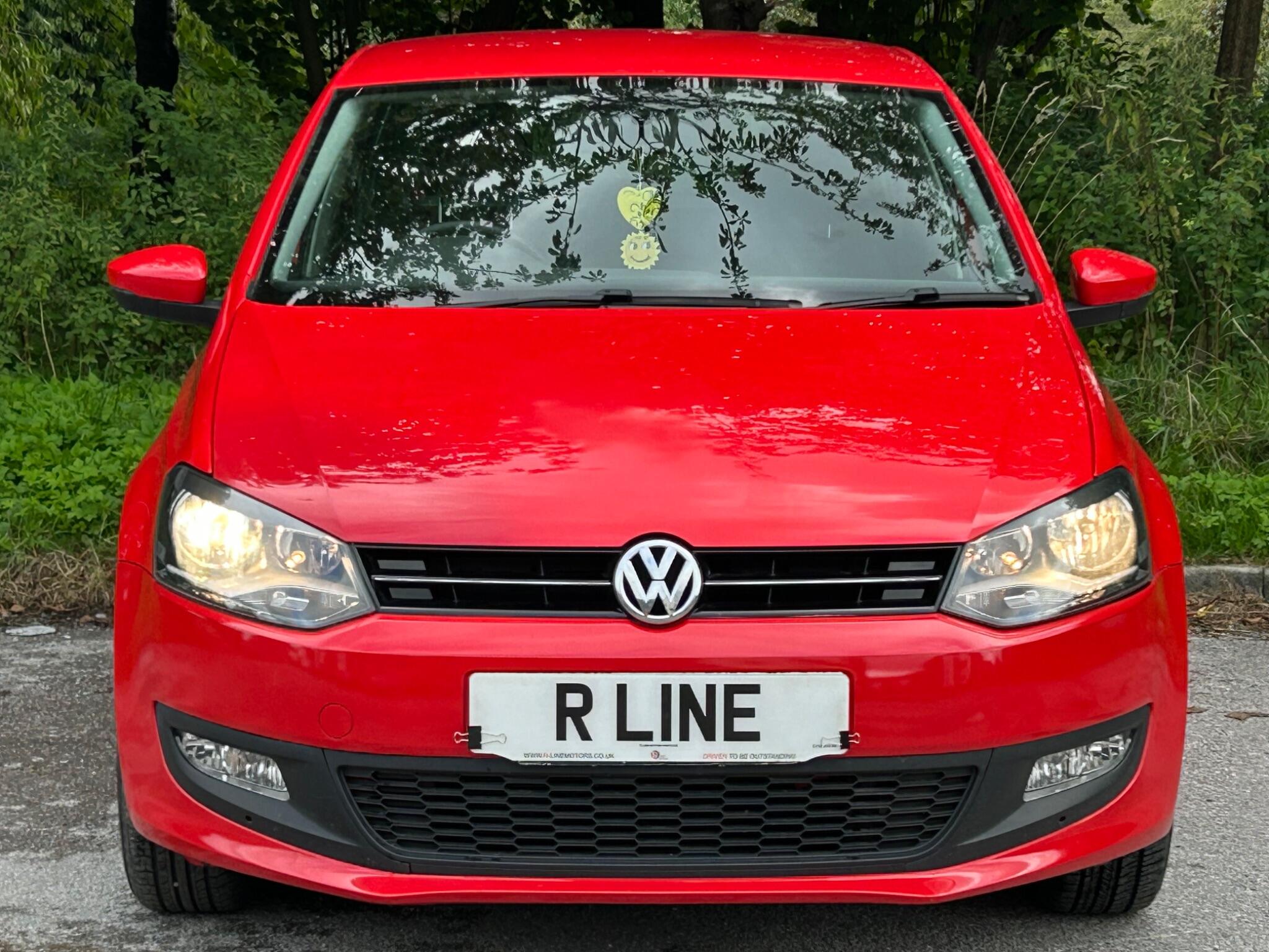 Volkswagen Polo view 5