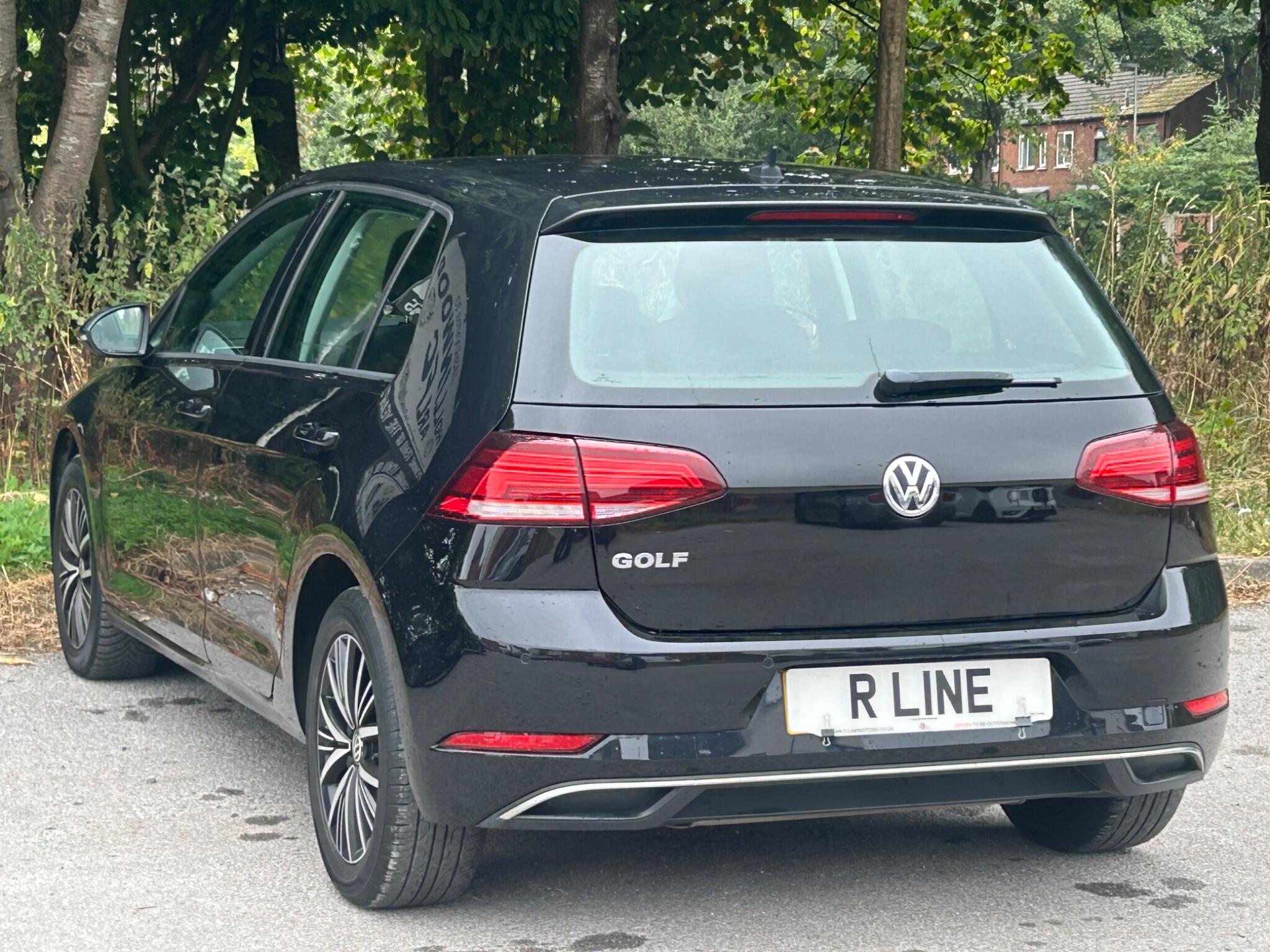 Volkswagen Golf view 11