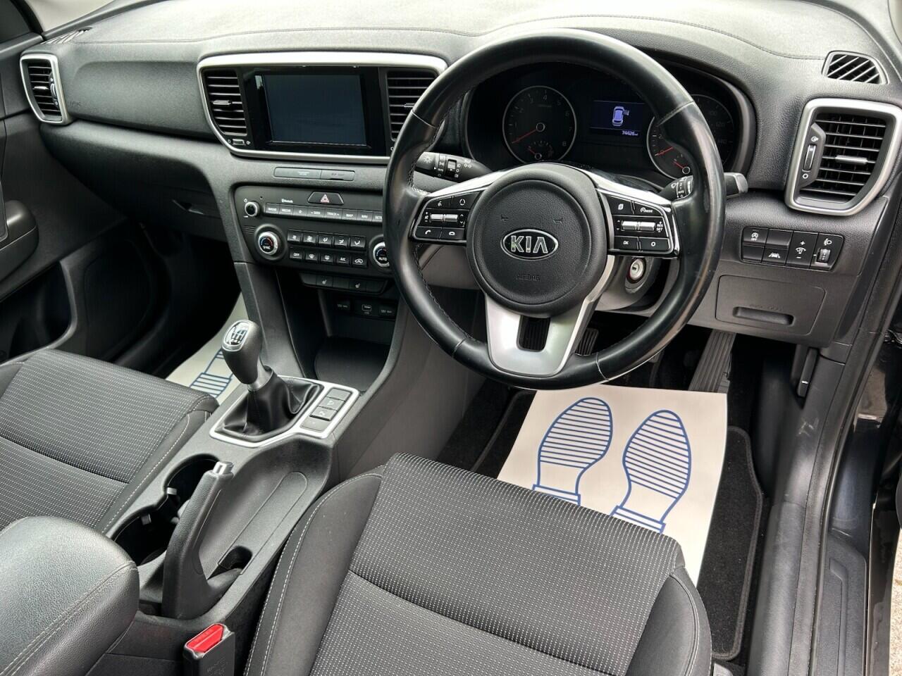 Kia Sportage view 3