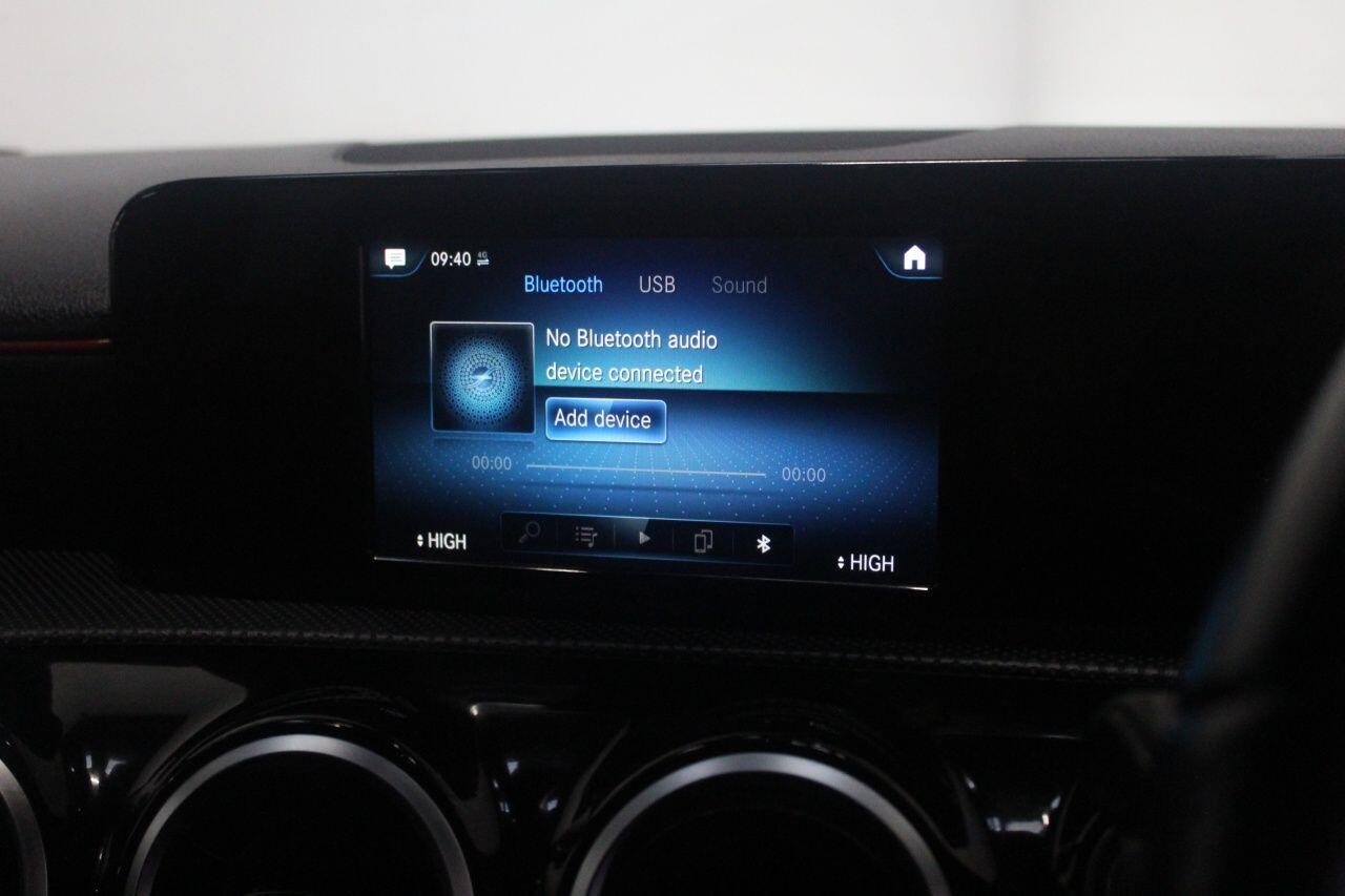 Mercedes-Benz A-Class view 35
