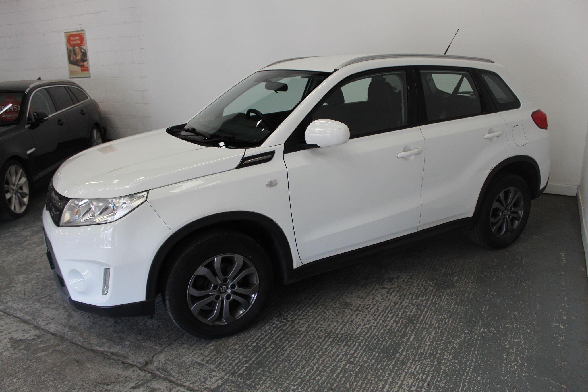 Suzuki Vitara view 5