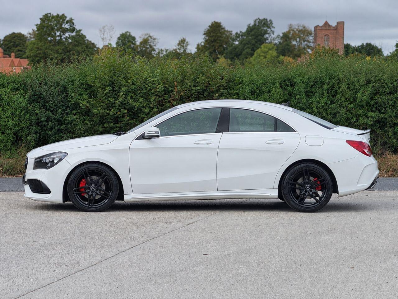 Mercedes-Benz Cla view 8