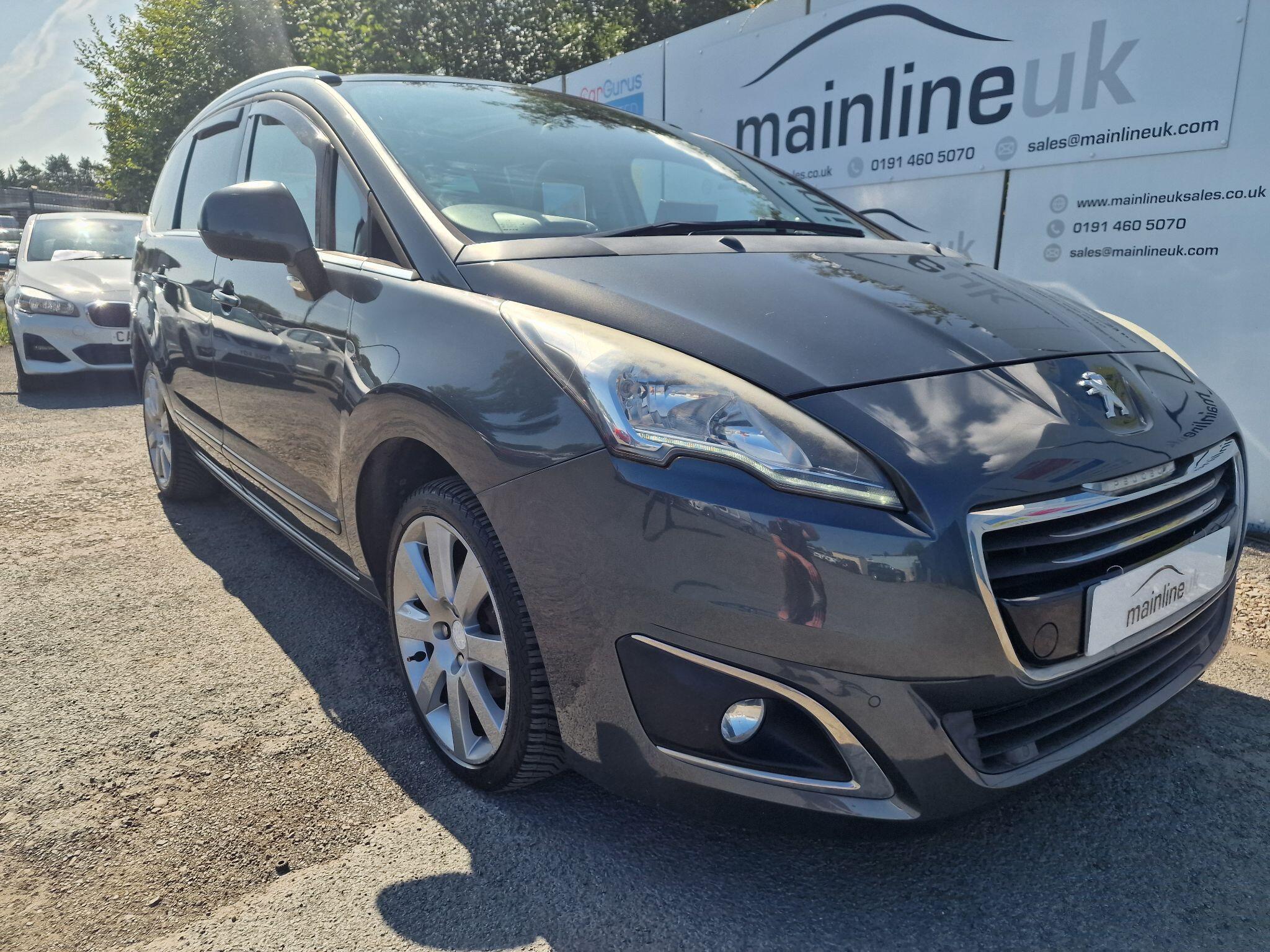 Peugeot 5008 view 6
