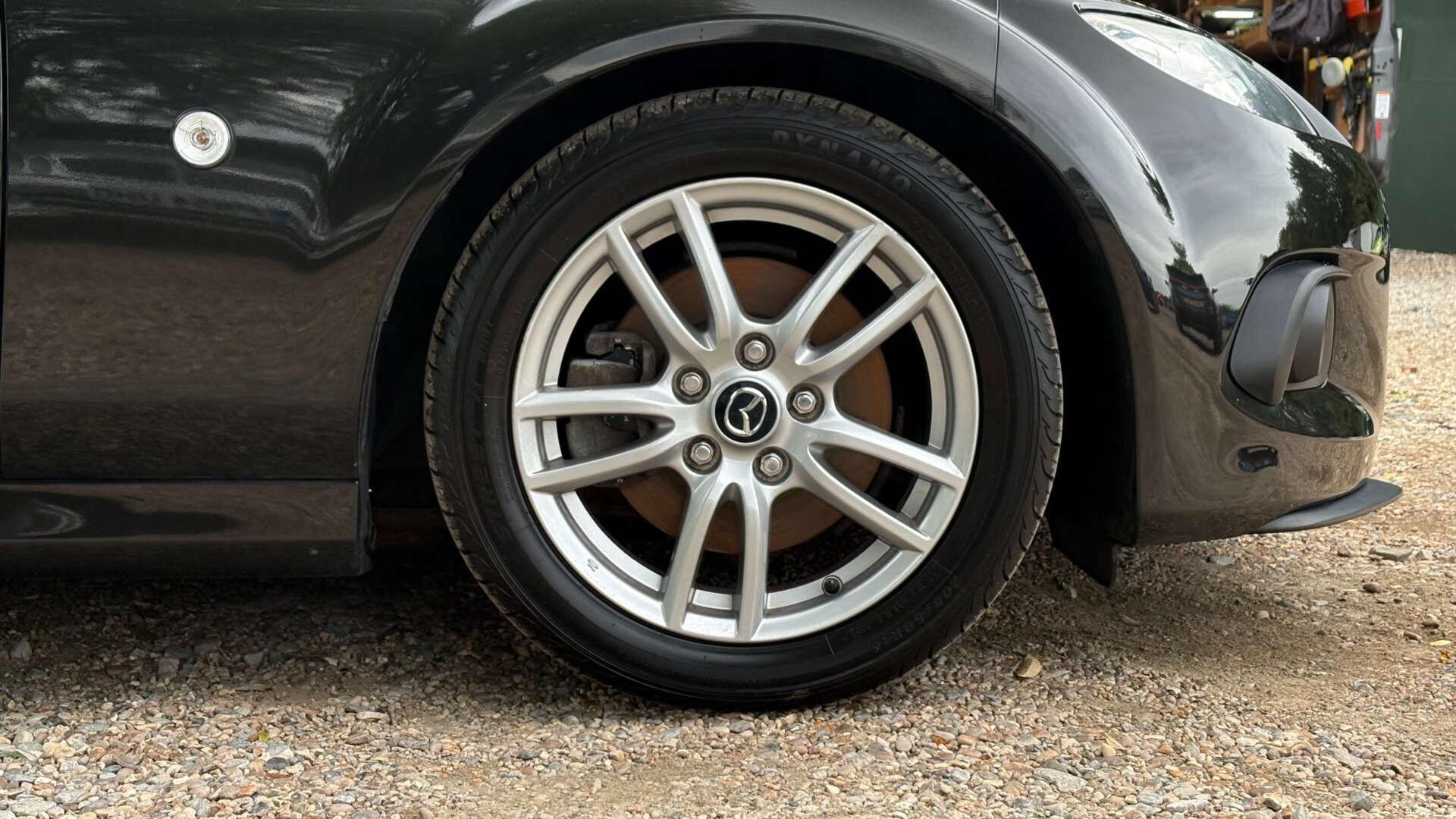 Mazda MX-5 view 23