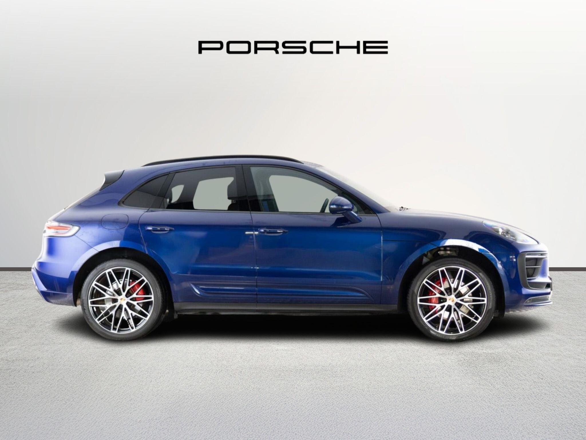 Porsche Macan view 42