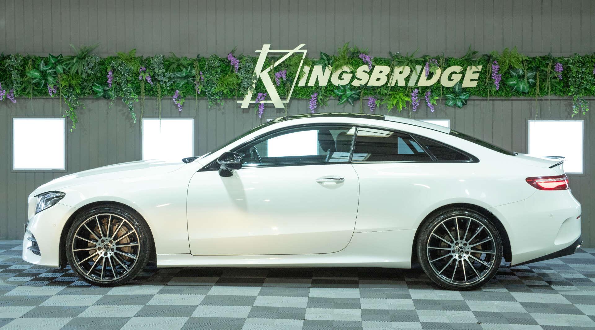 Mercedes-Benz E-Class view 13
